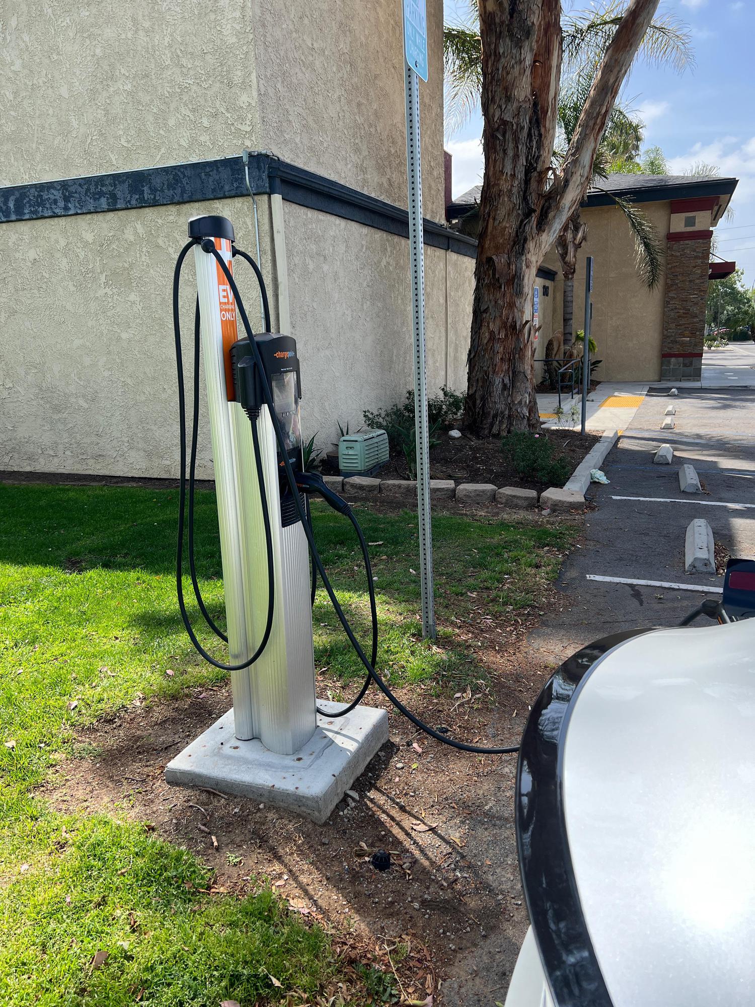 Rialto Racquet and Fitness Center Rialto, CA EV Station