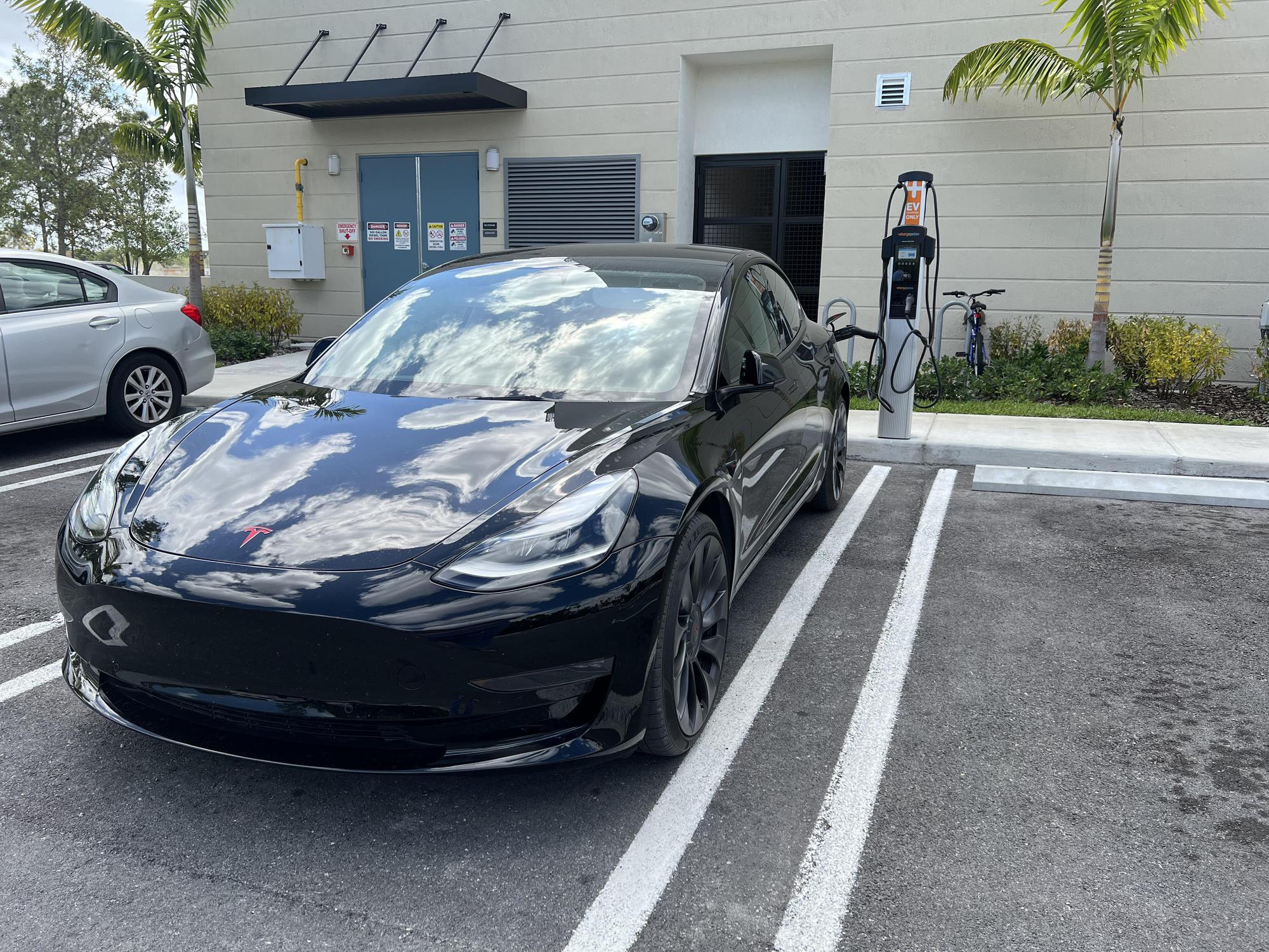 Fair Oaks Apartments Homestead, FL EV Station