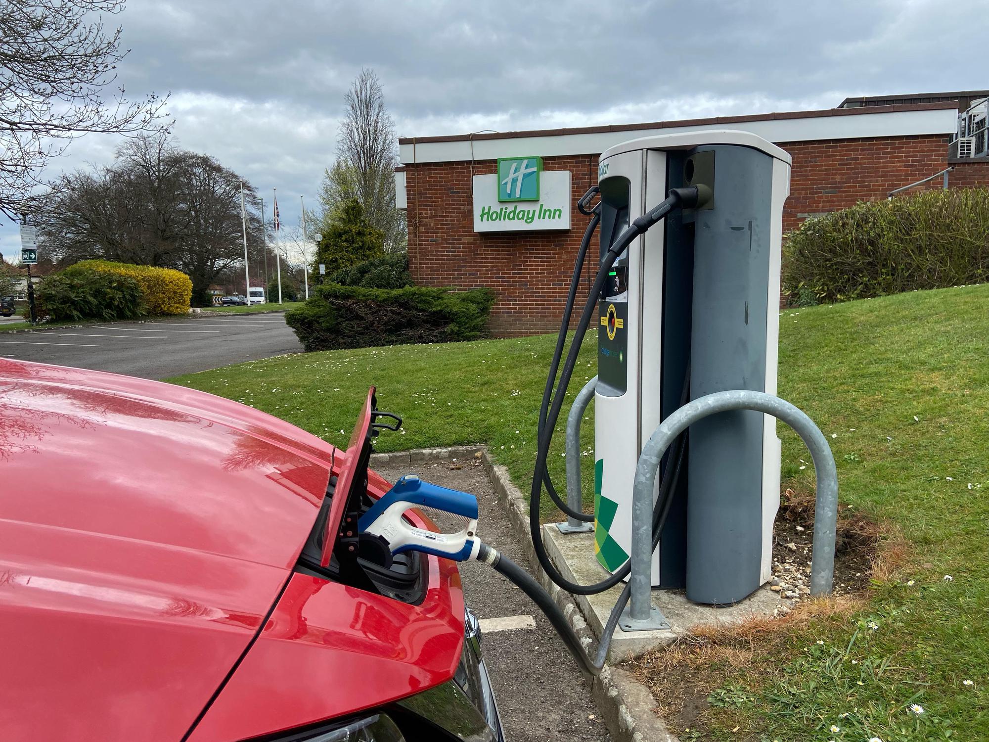 Holiday Inn Basingstoke Hotel 72 Grove Rd, Basingstoke RG21 3EE, UK