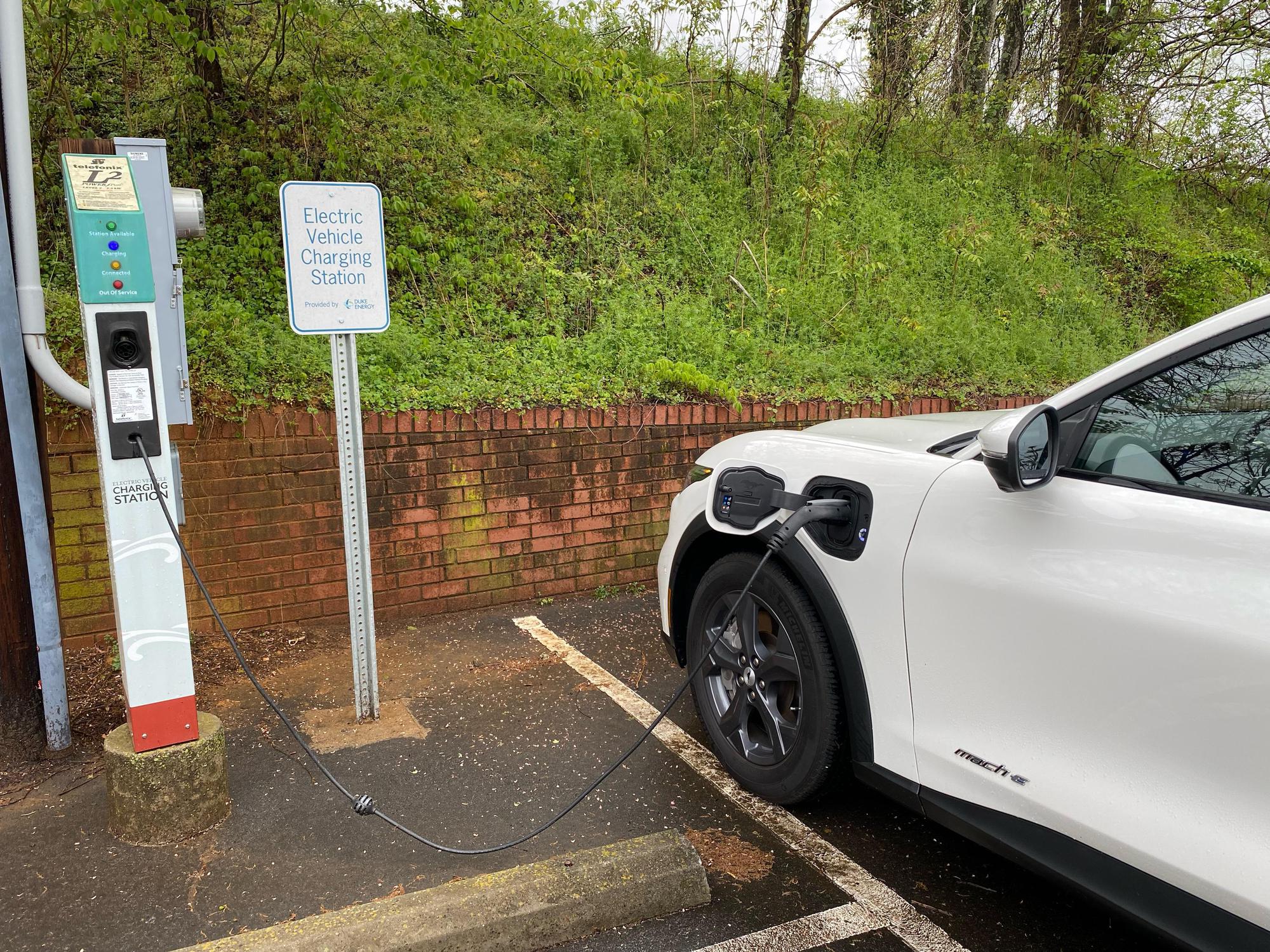 Elkin Town Hall Parking Lot Elkin, NC EV Station