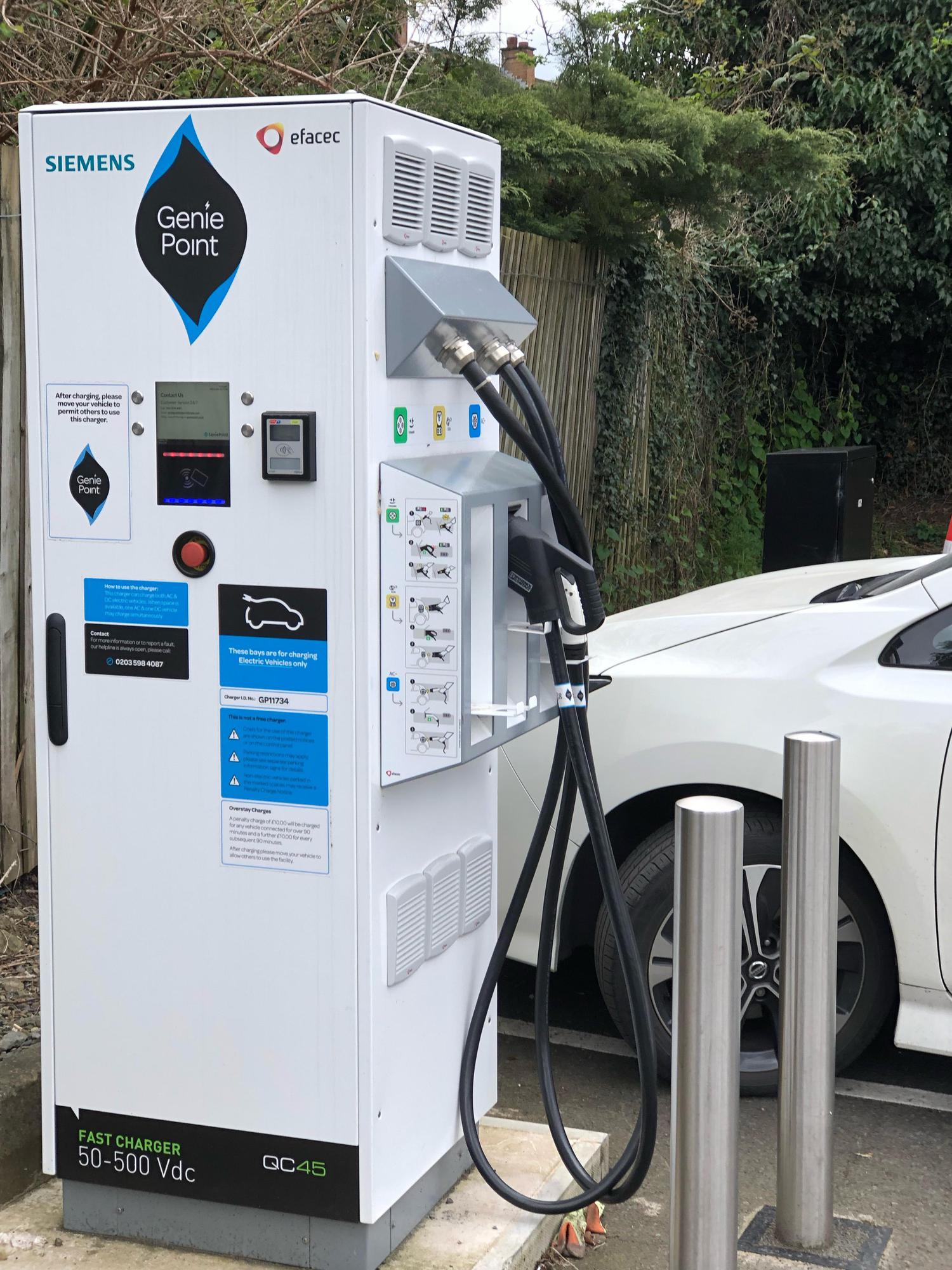 Alvechurch Car Park Alvechurch, England EV Station