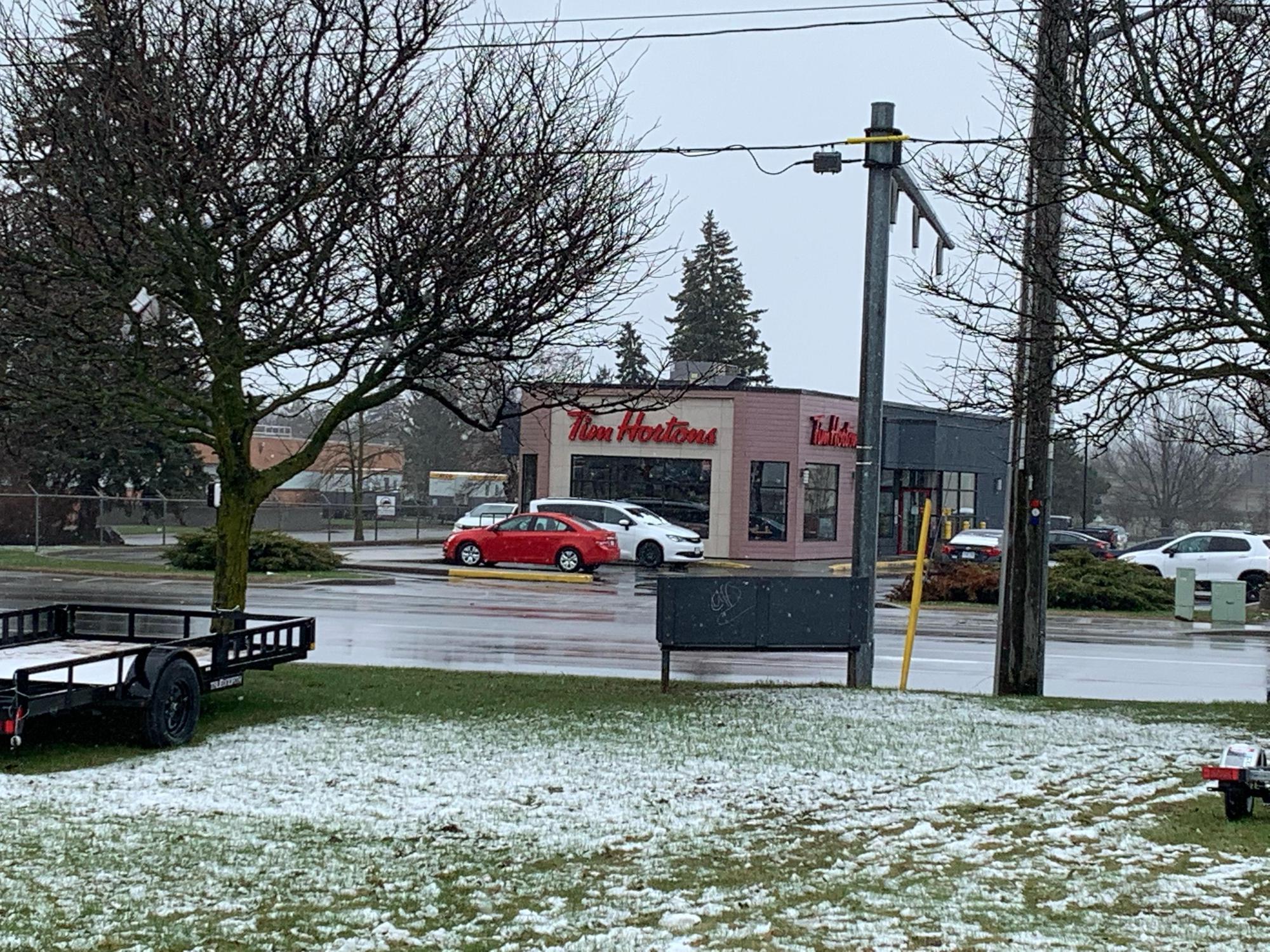 Canadian Tire Brockville Brockville, ON EV Station