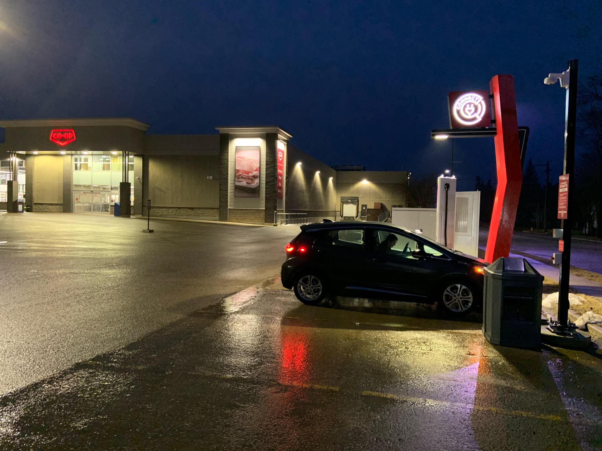 Valleyview Coop Virden Food Store Virden, MB EV Station