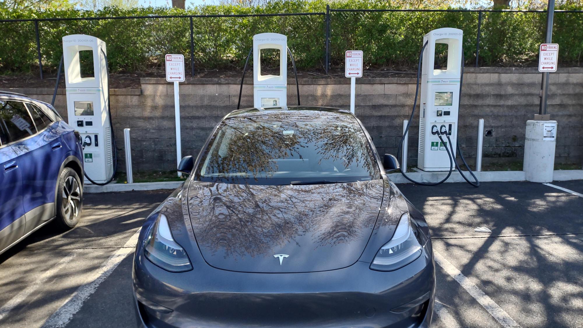 Target Clifton, NJ EV Station