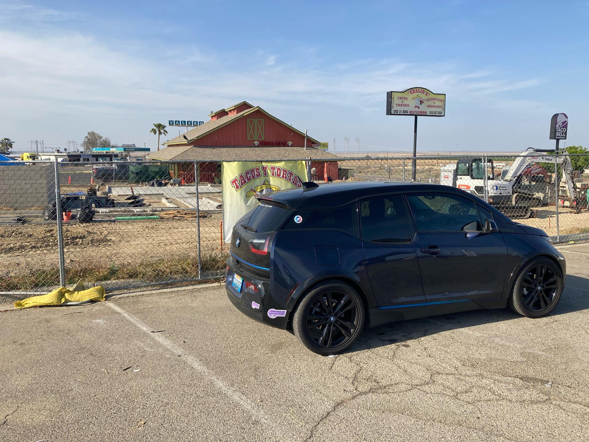 Chalios Mexican Restaurant Kettleman City, CA EV Station