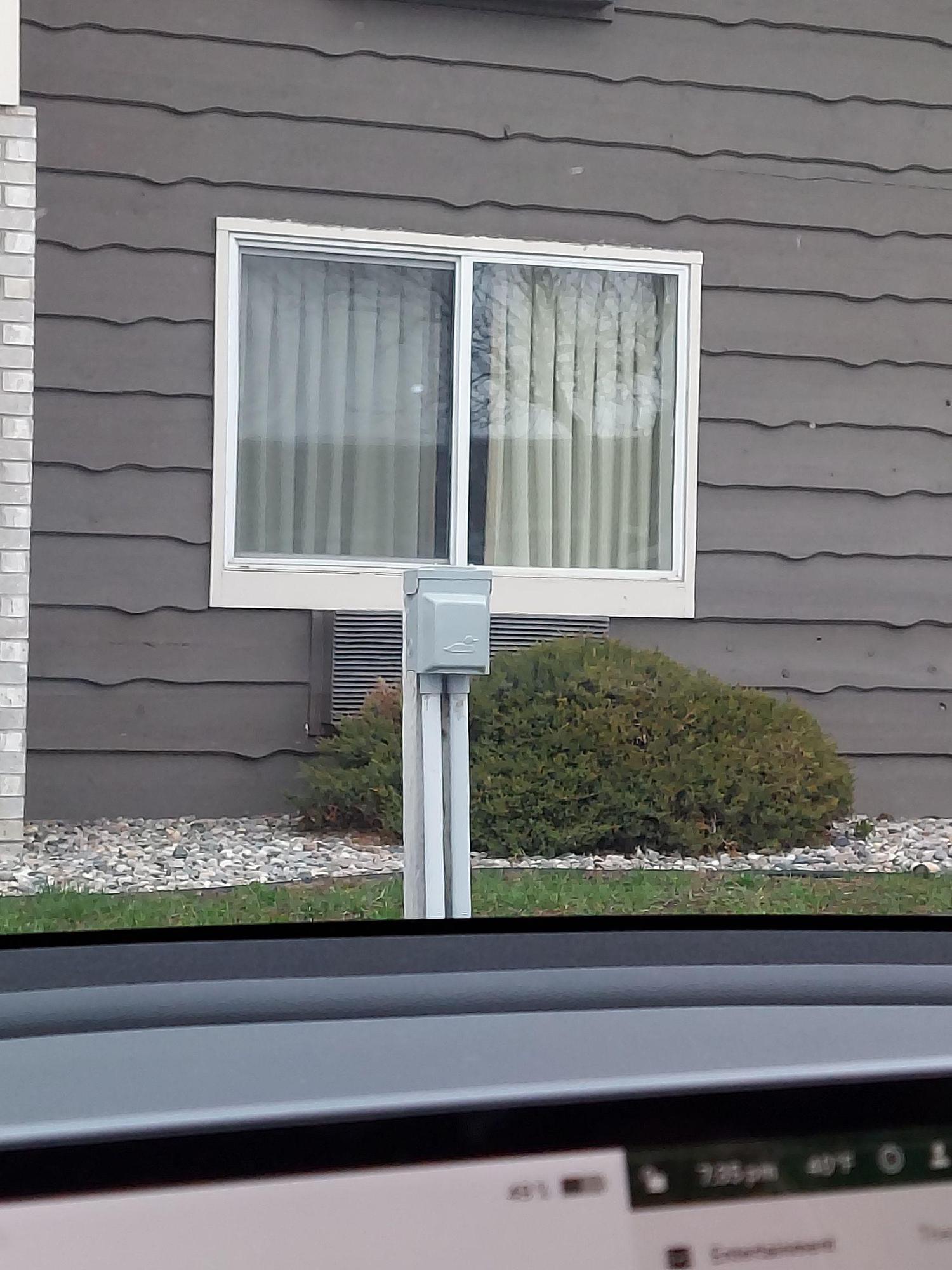 AmericInn by Wyndham Crookston Crookston, MN EV Station