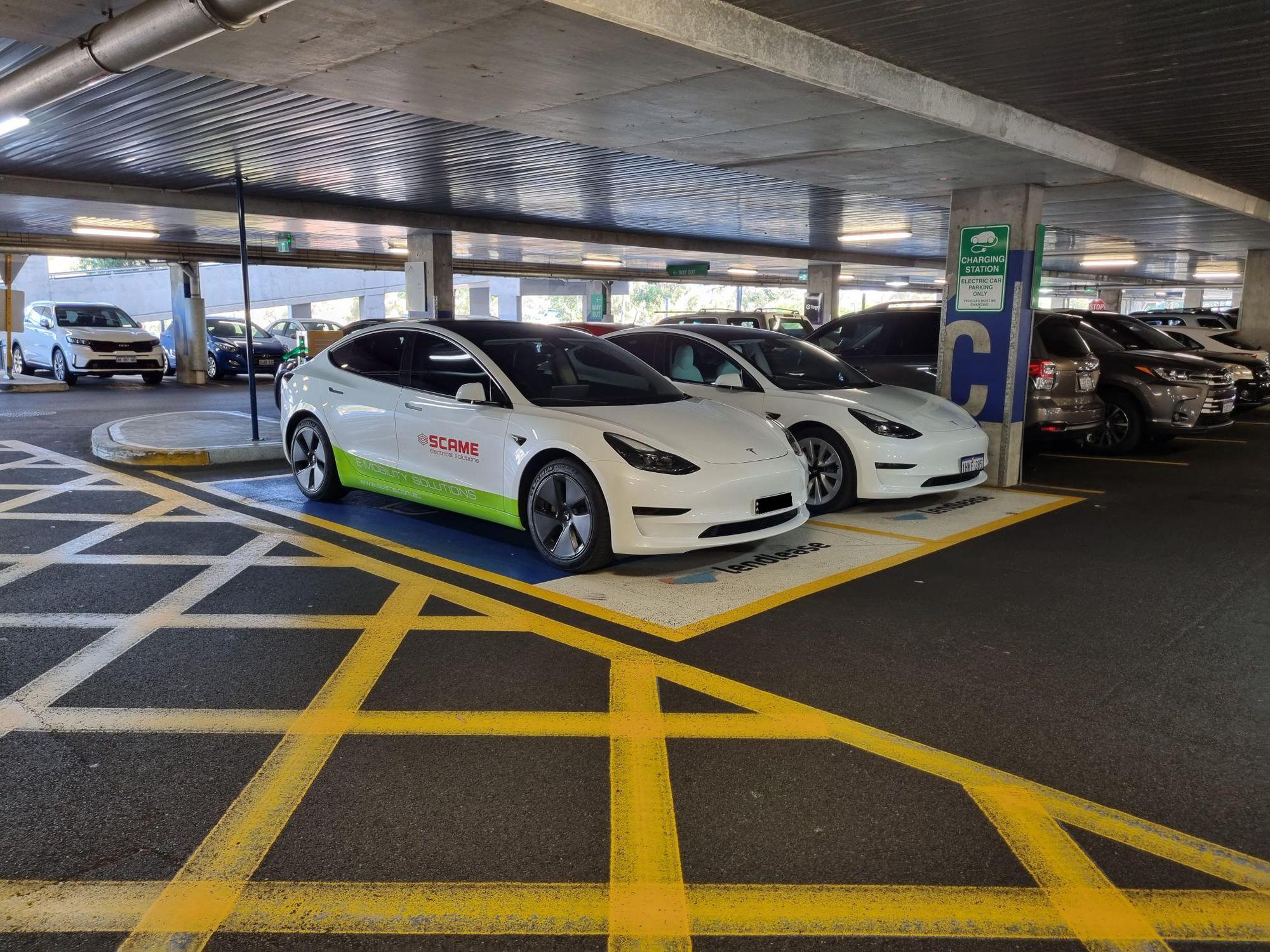 Lakeside Joondalup Myer Car Park Ground floor Joondalup, WA EV