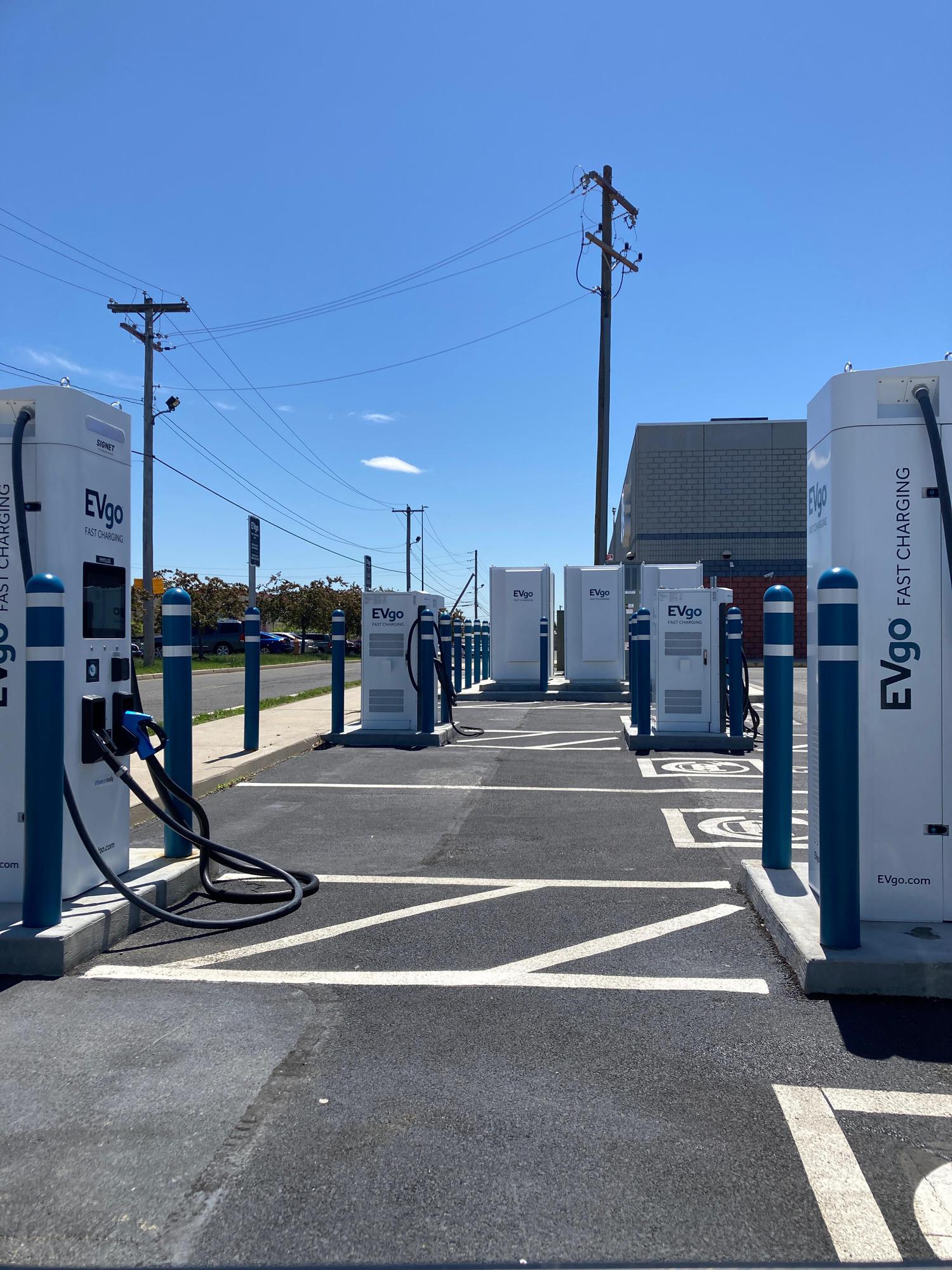 Quartermaster Plaza (1) Philadelphia, PA EV Station