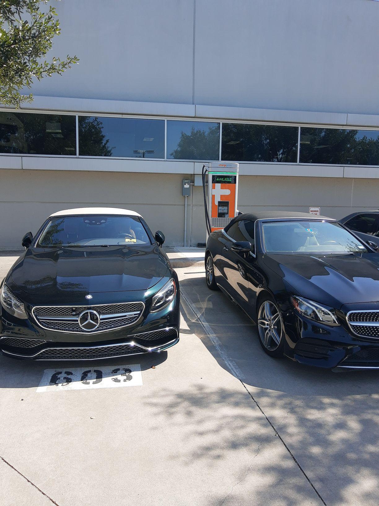 Mercedes Of Grapevine Grapevine, TX EV Station