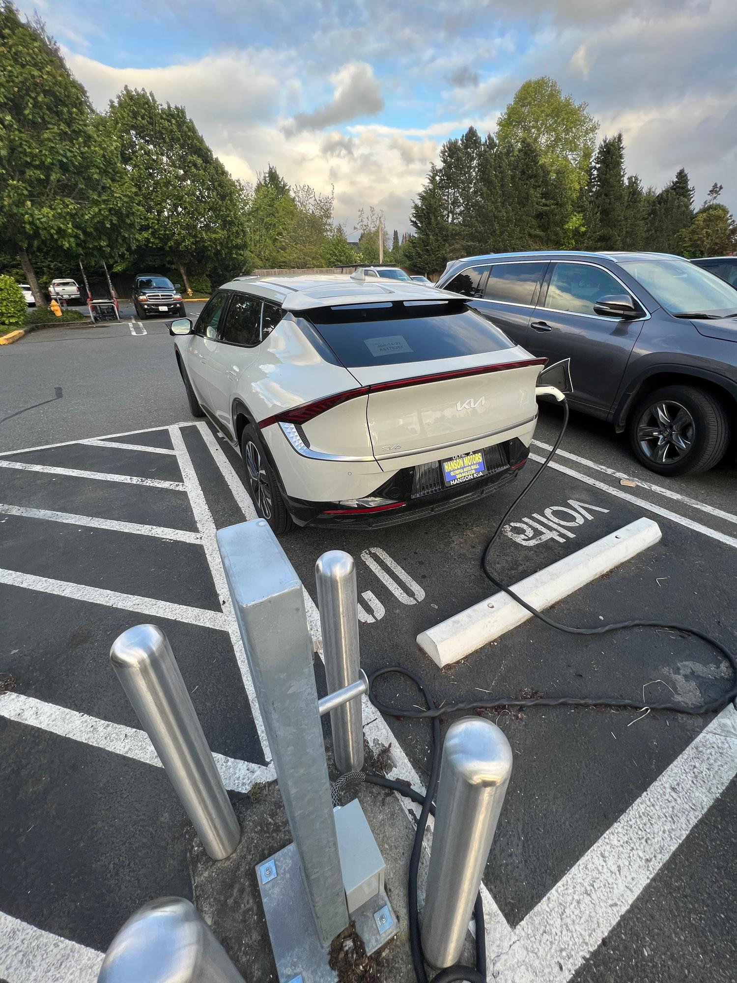 Tumwater Safeway Tumwater, WA EV Station