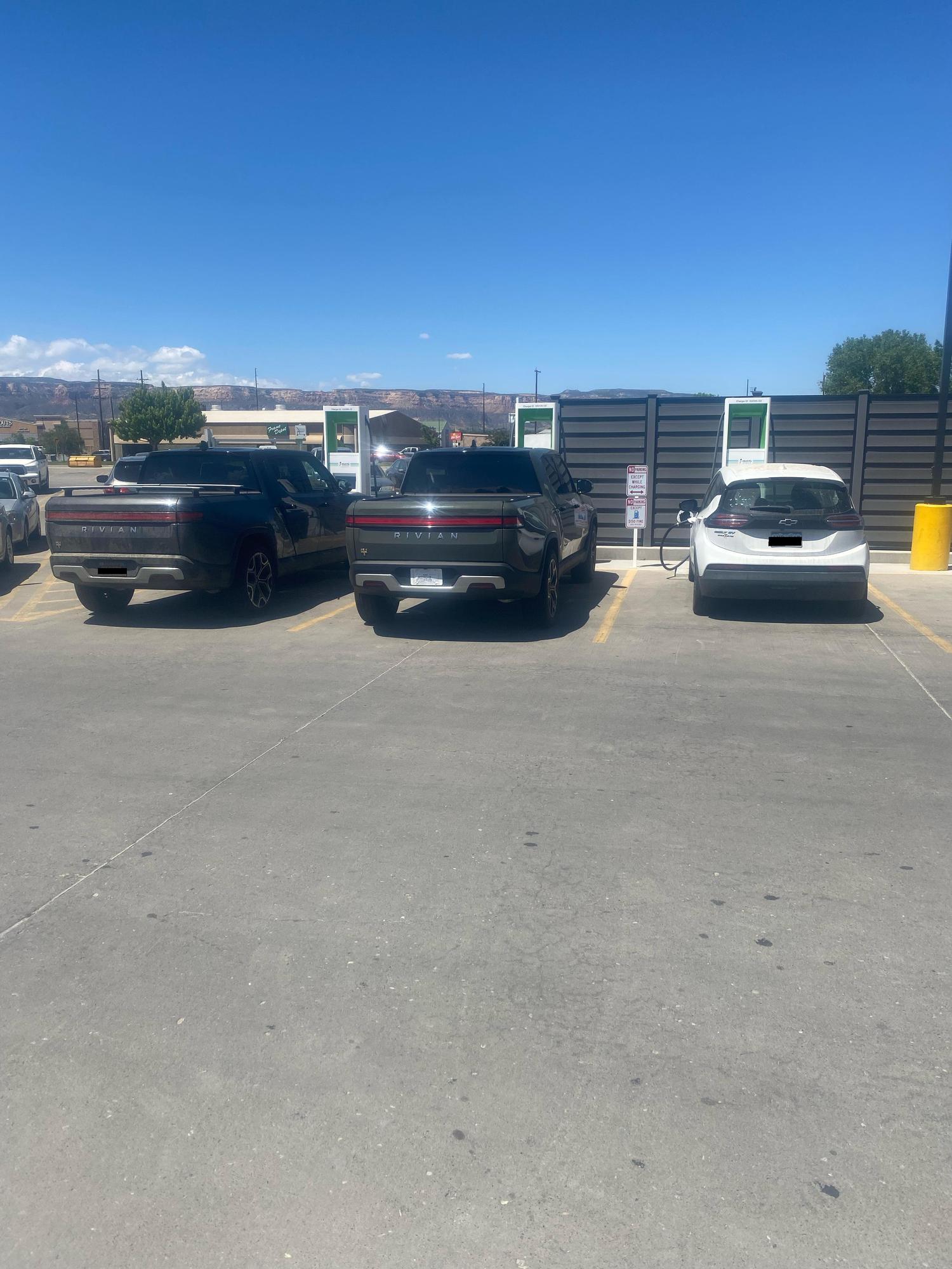 Sam's Club Grand Junction Grand Junction, CO EV Station
