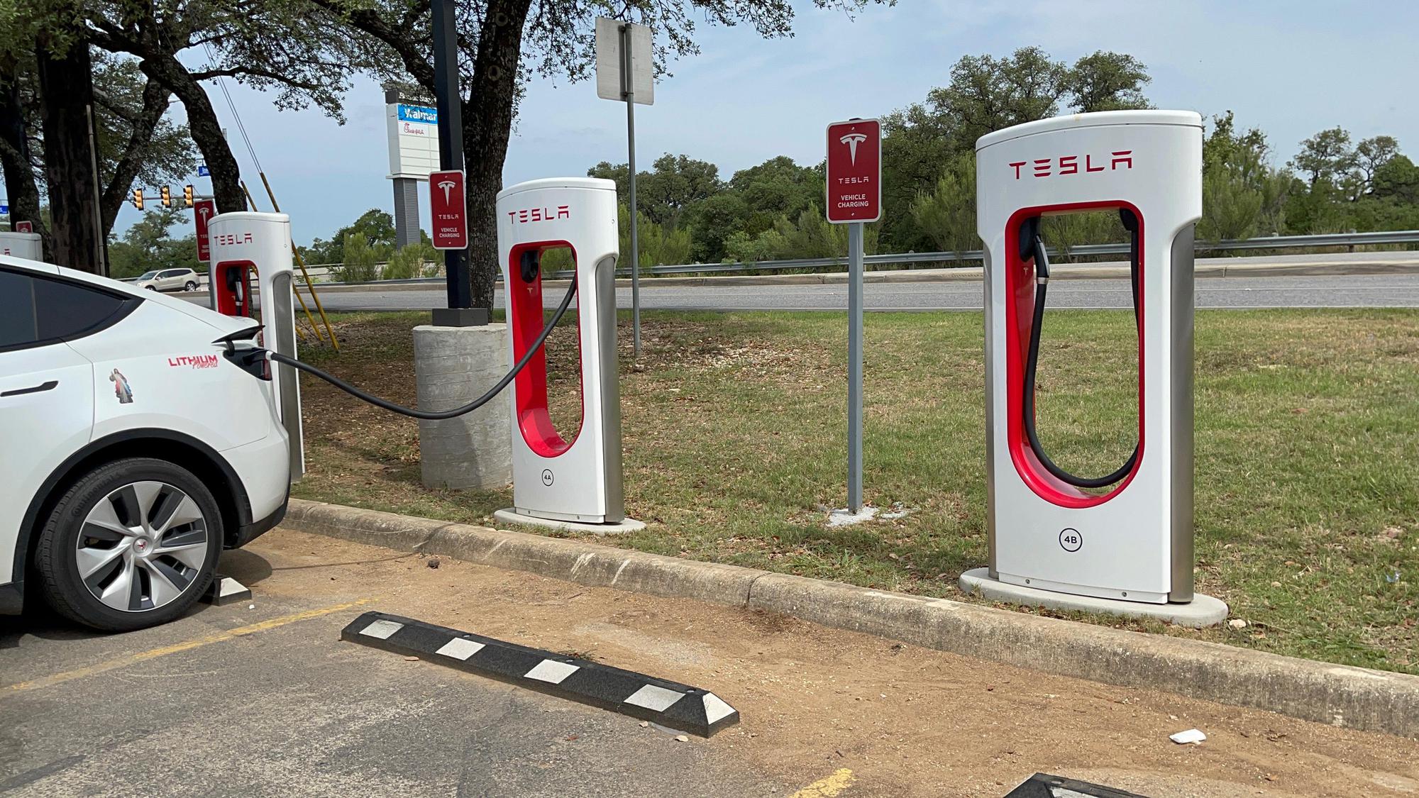 Leon Springs HEB San Antonio, TX EV Station