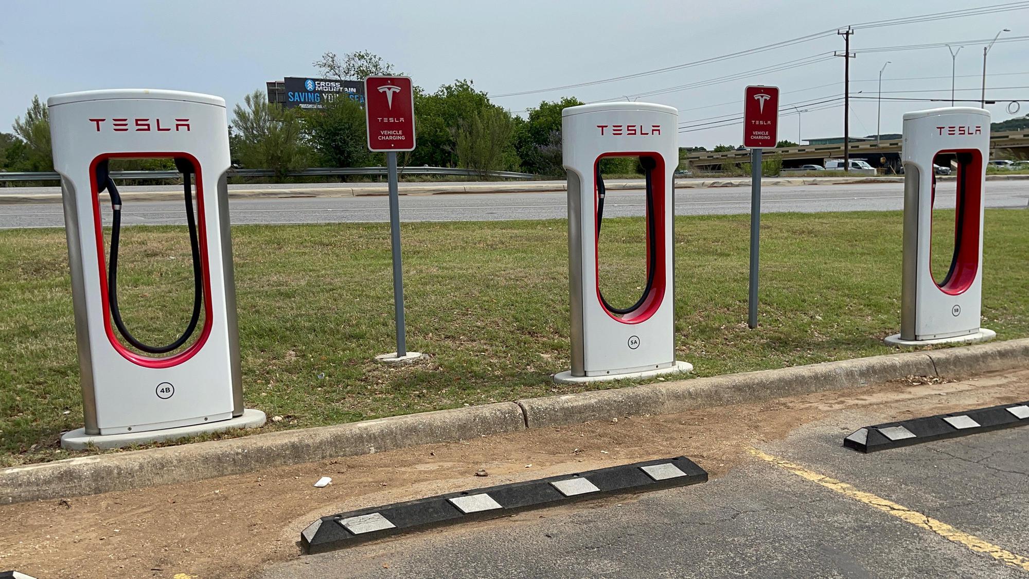 Leon Springs HEB San Antonio, TX EV Station