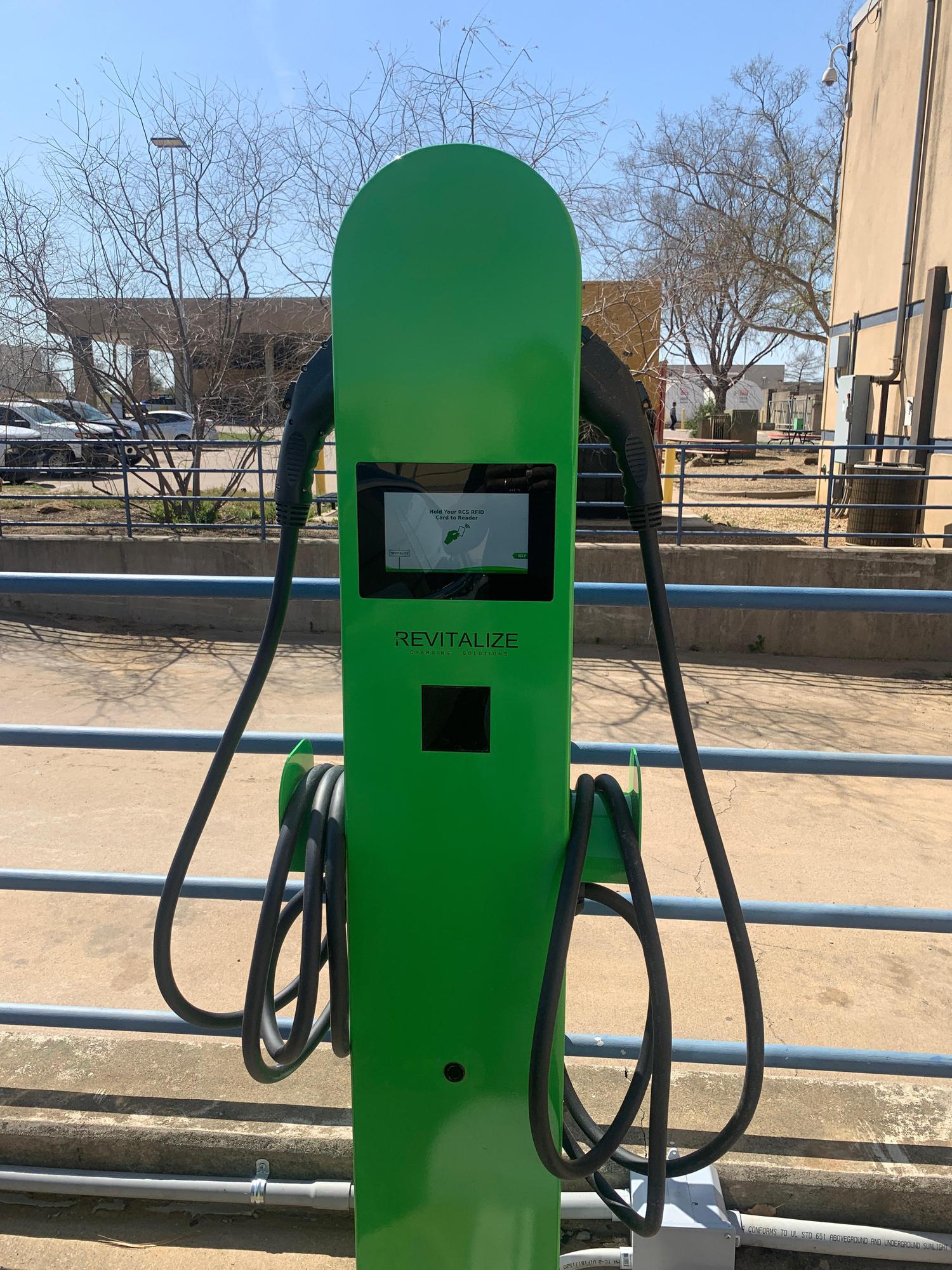 Arlington Water Department Arlington, TX EV Station