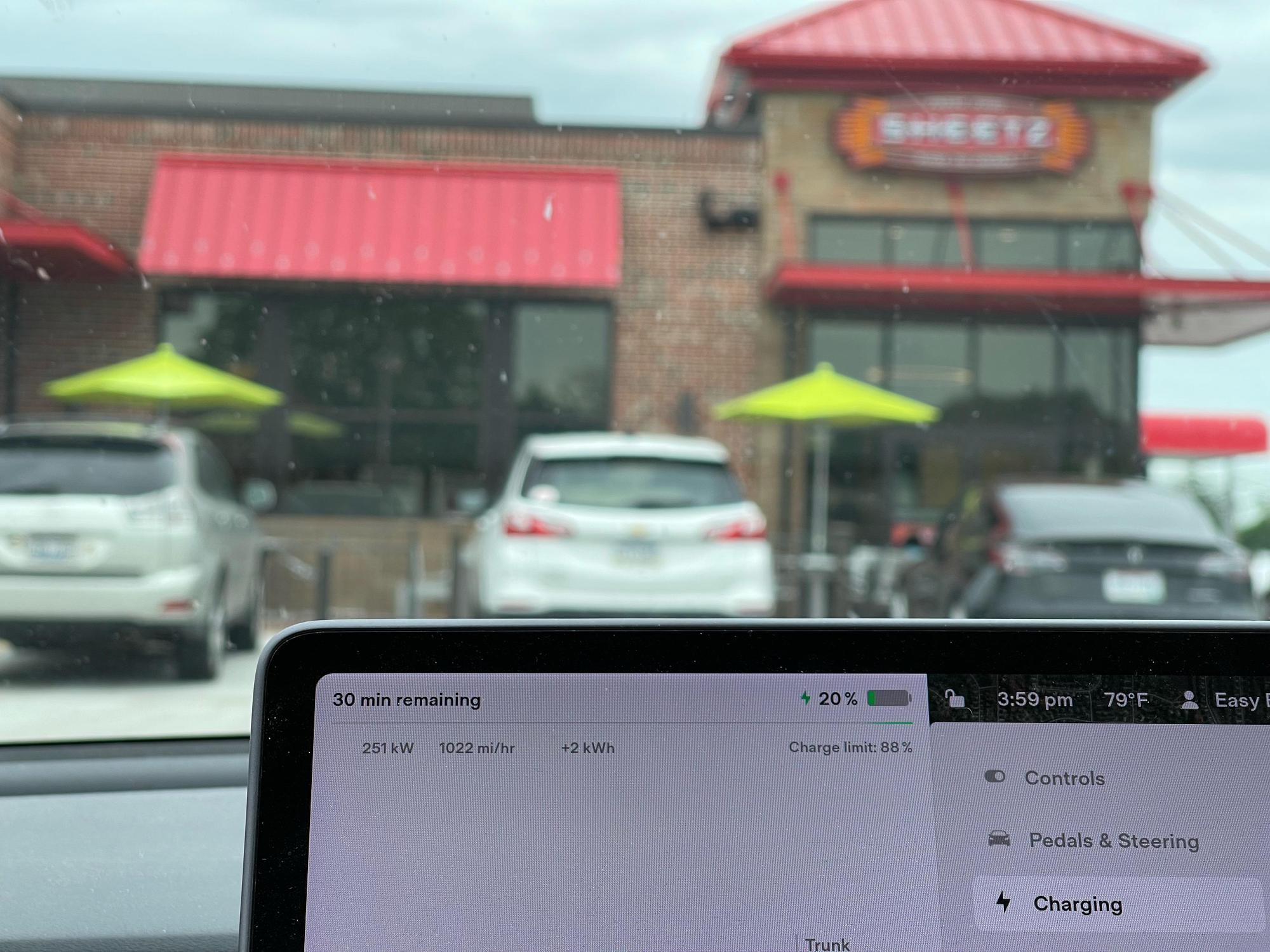 Sheetz Twinsburg, OH EV Station