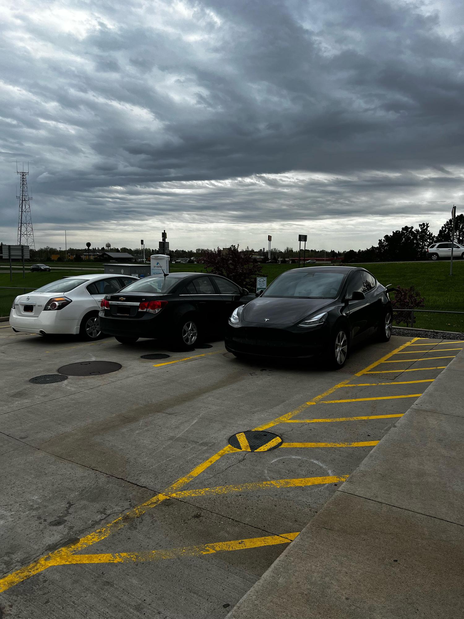 Simonson Station Store Dickinson, ND EV Station
