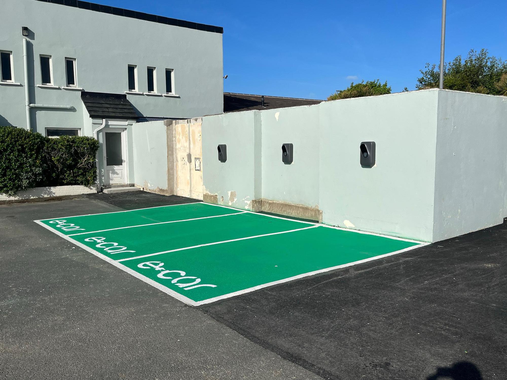 Potters Point Resort Brittas Bay, WW EV Station