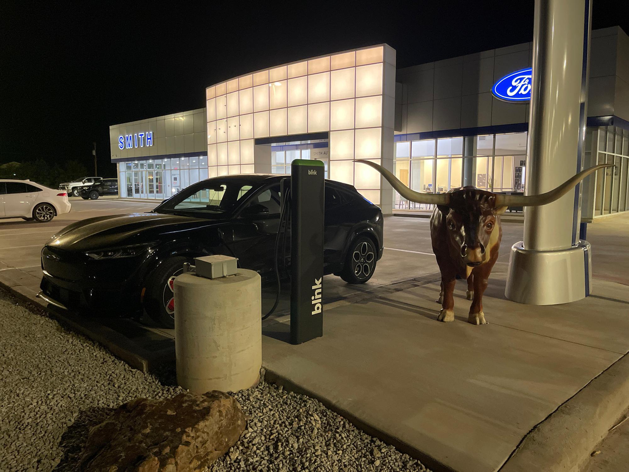 Smith Auto Family Ford Plainview, TX EV Station
