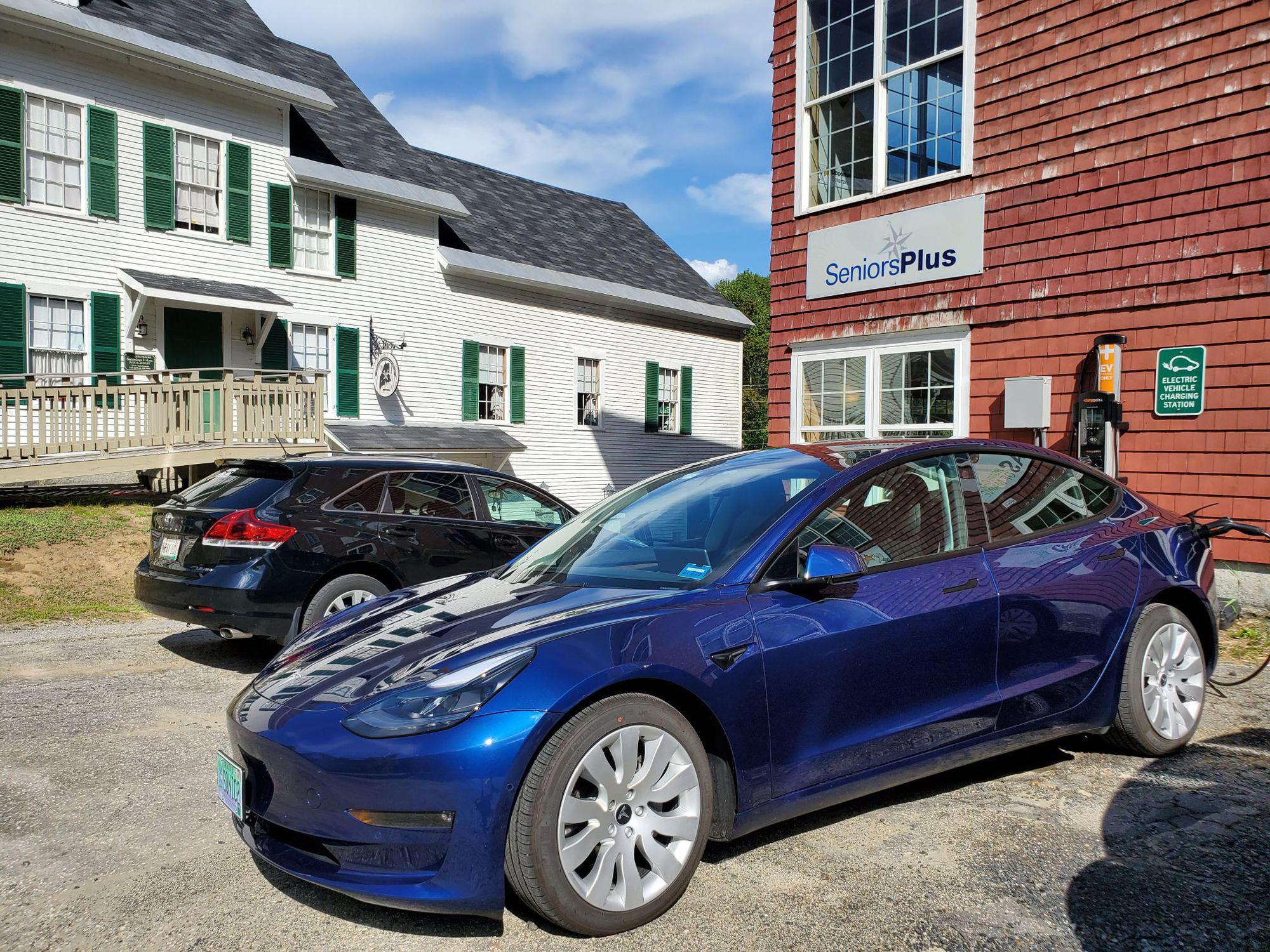 Calzolaio Pasta Company Wilton, ME EV Station