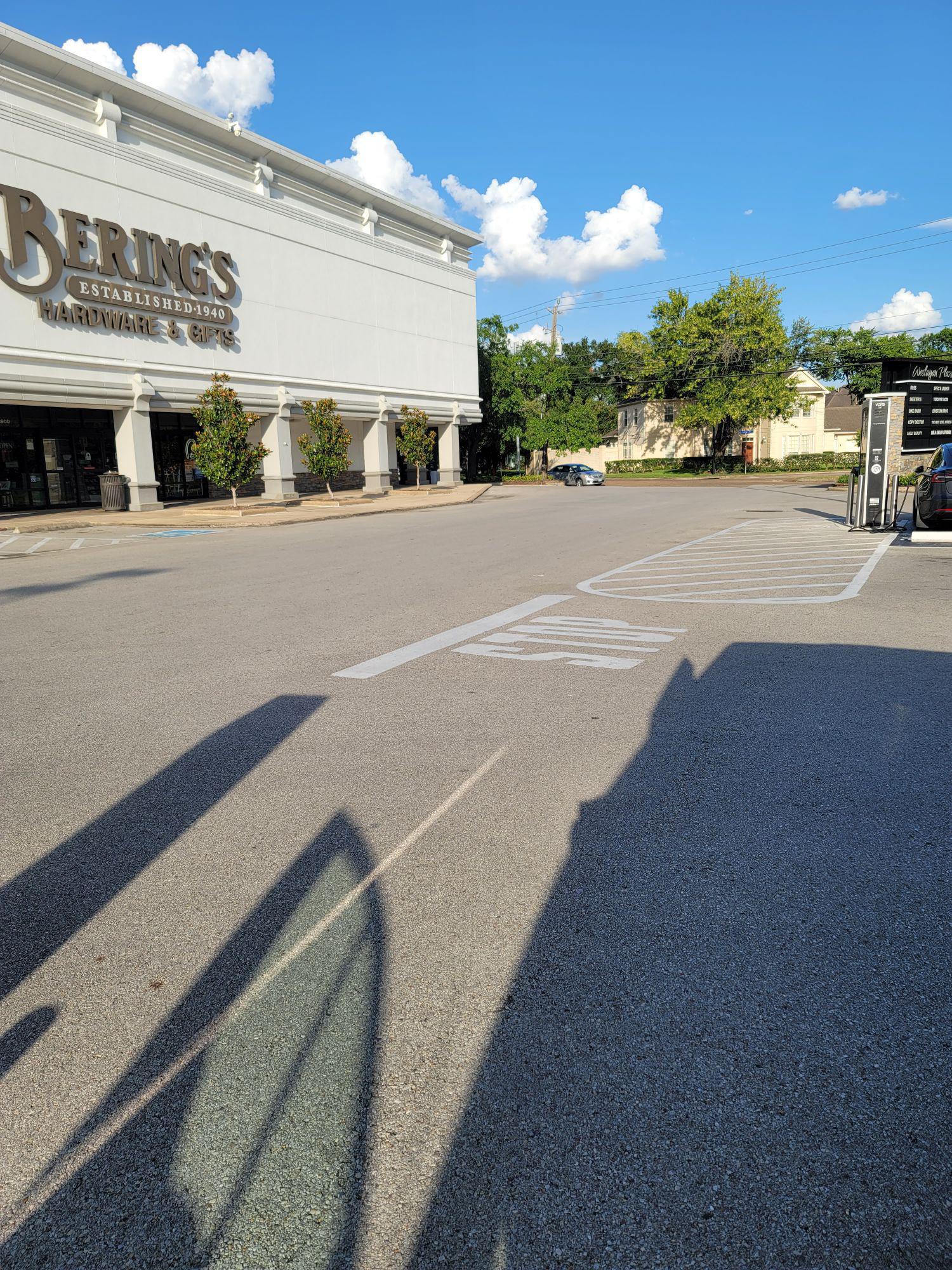 Berings West University Houston, TX EV Station
