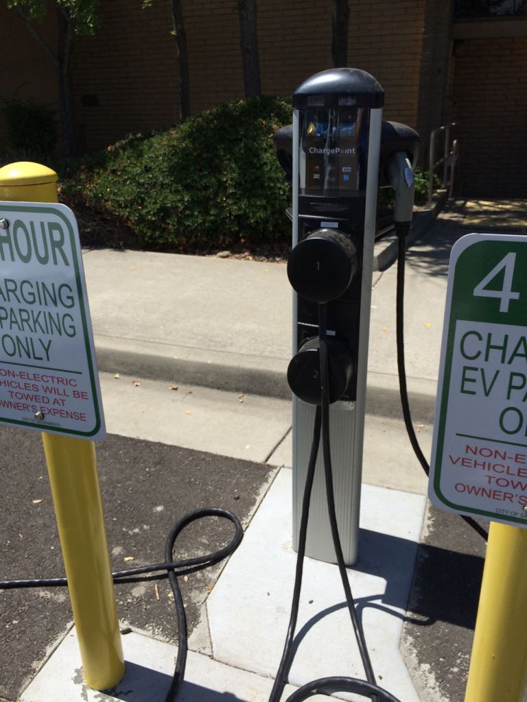 Sacramento Public Safety Center Sacramento, CA EV Station