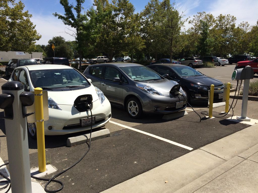 Sacramento Public Safety Center Sacramento, CA EV Station