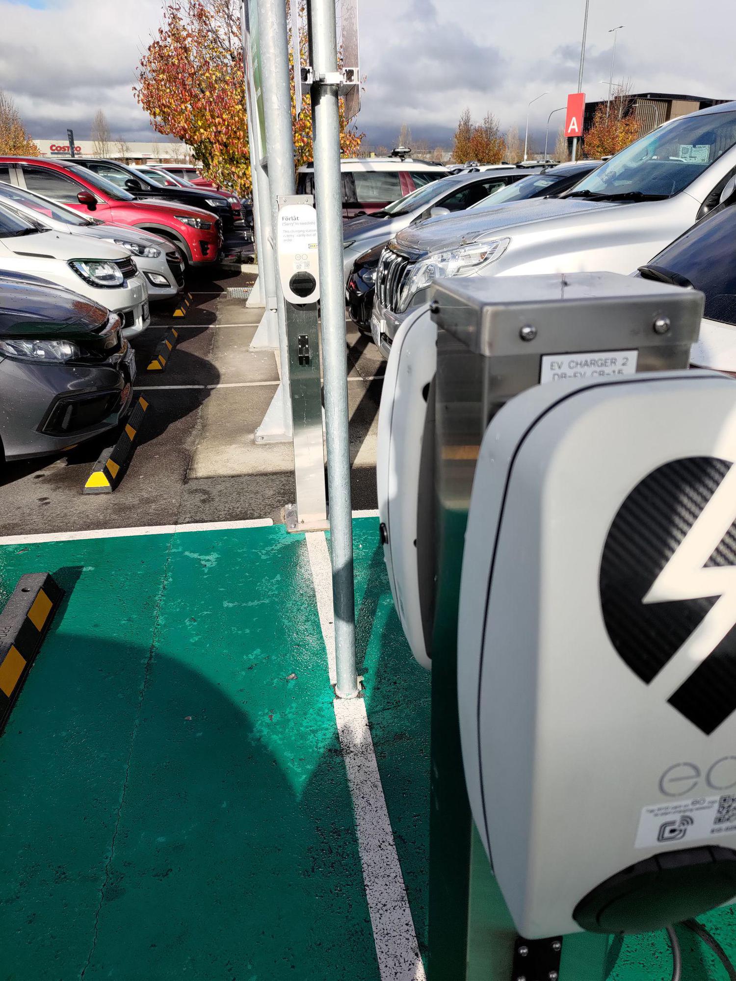 IKEA Canberra Pialligo, ACT EV Station