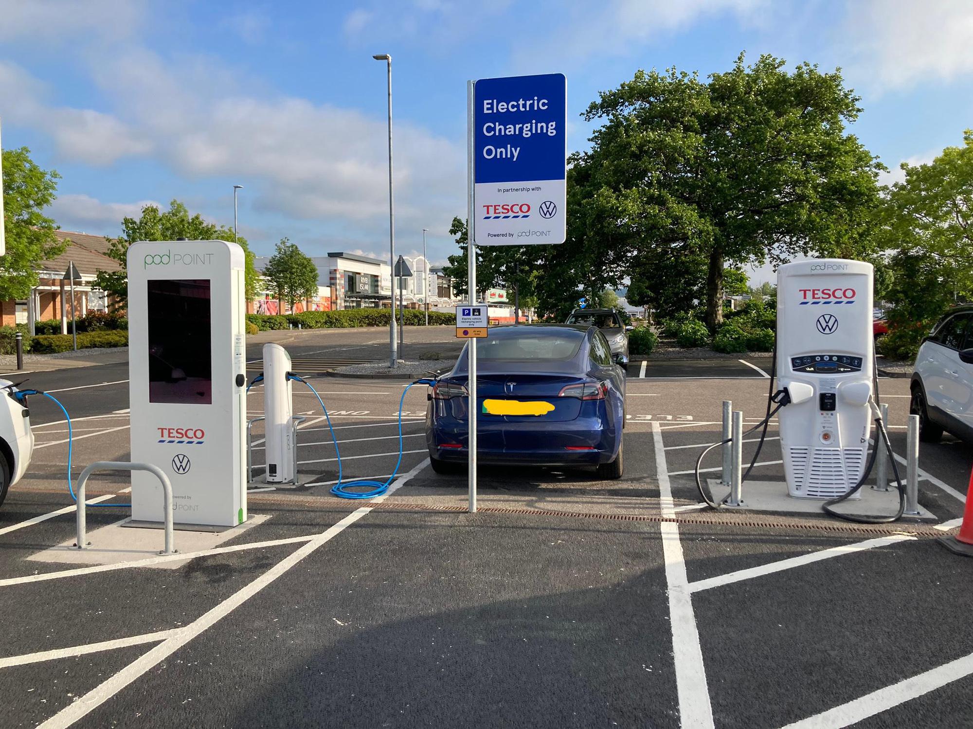 tesco-extra-inverness-1a-eastfield-way-inverness-business-retail
