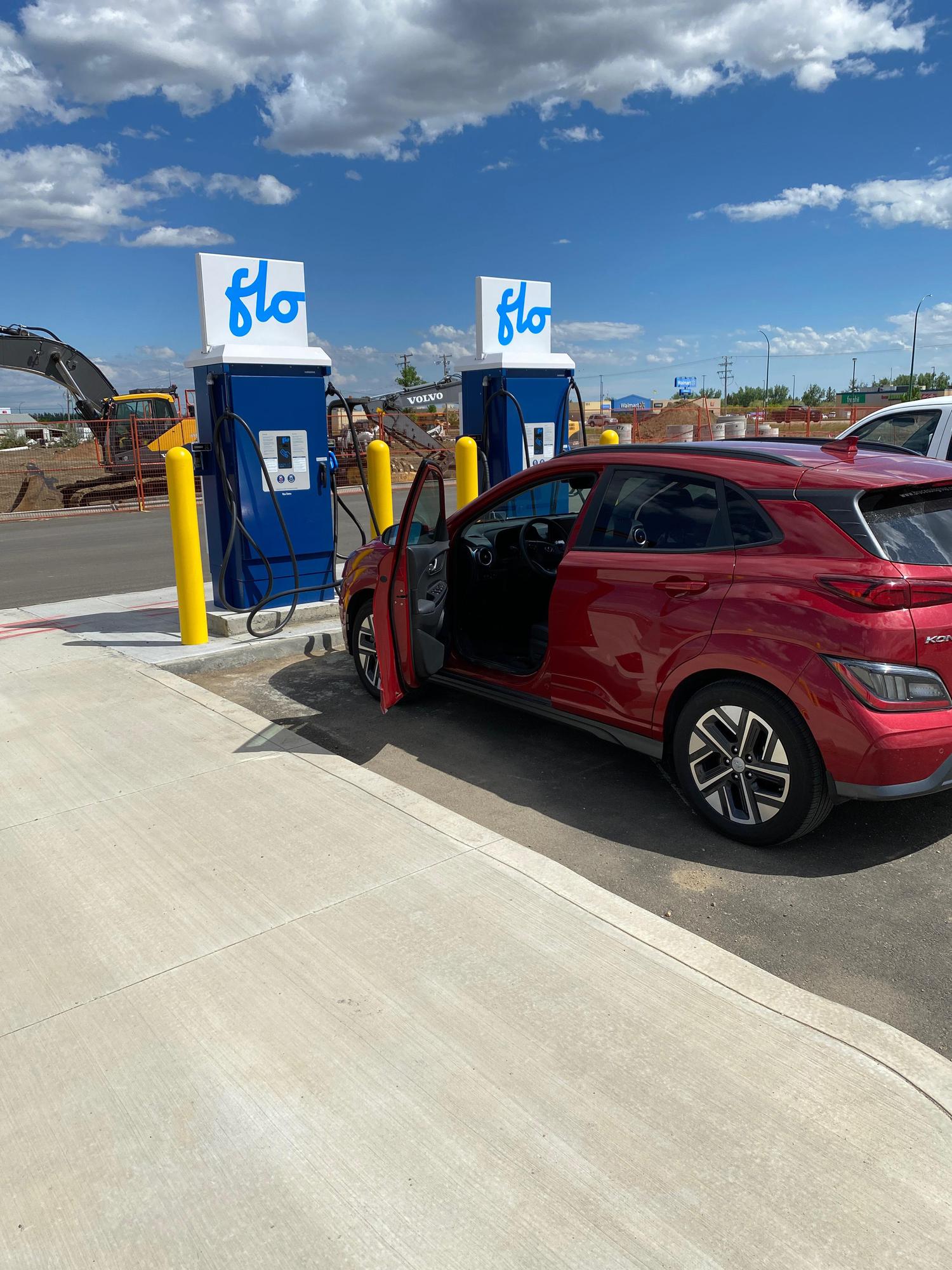 Canadian Tire MooseJaw Moose Jaw, SK EV Station