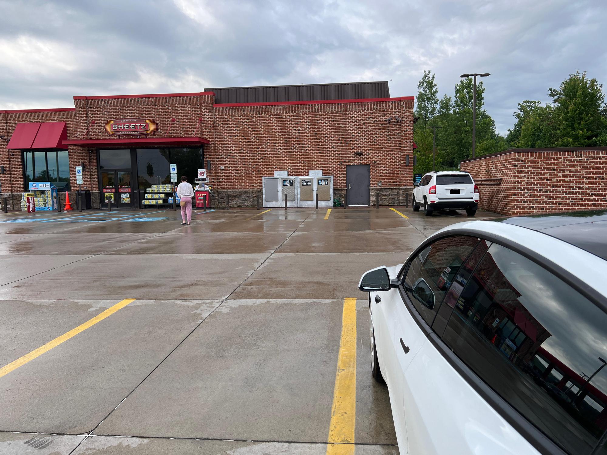 Sheetz Erie, PA EV Station
