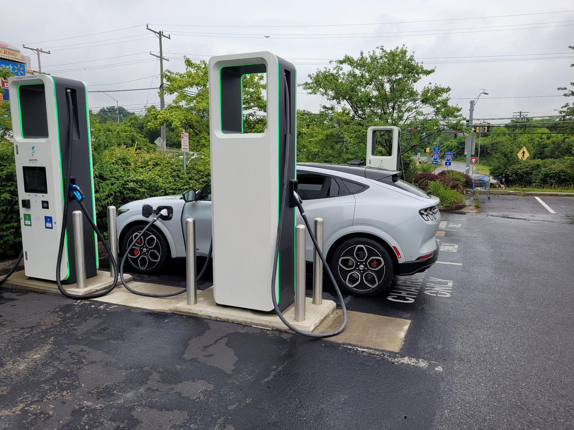 Golden Ring Shopping Center Walmart Rosedale, MD EV Station