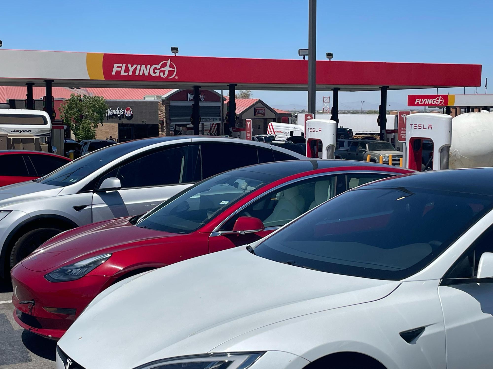 Flying J Travel Center Ehrenberg, AZ EV Station