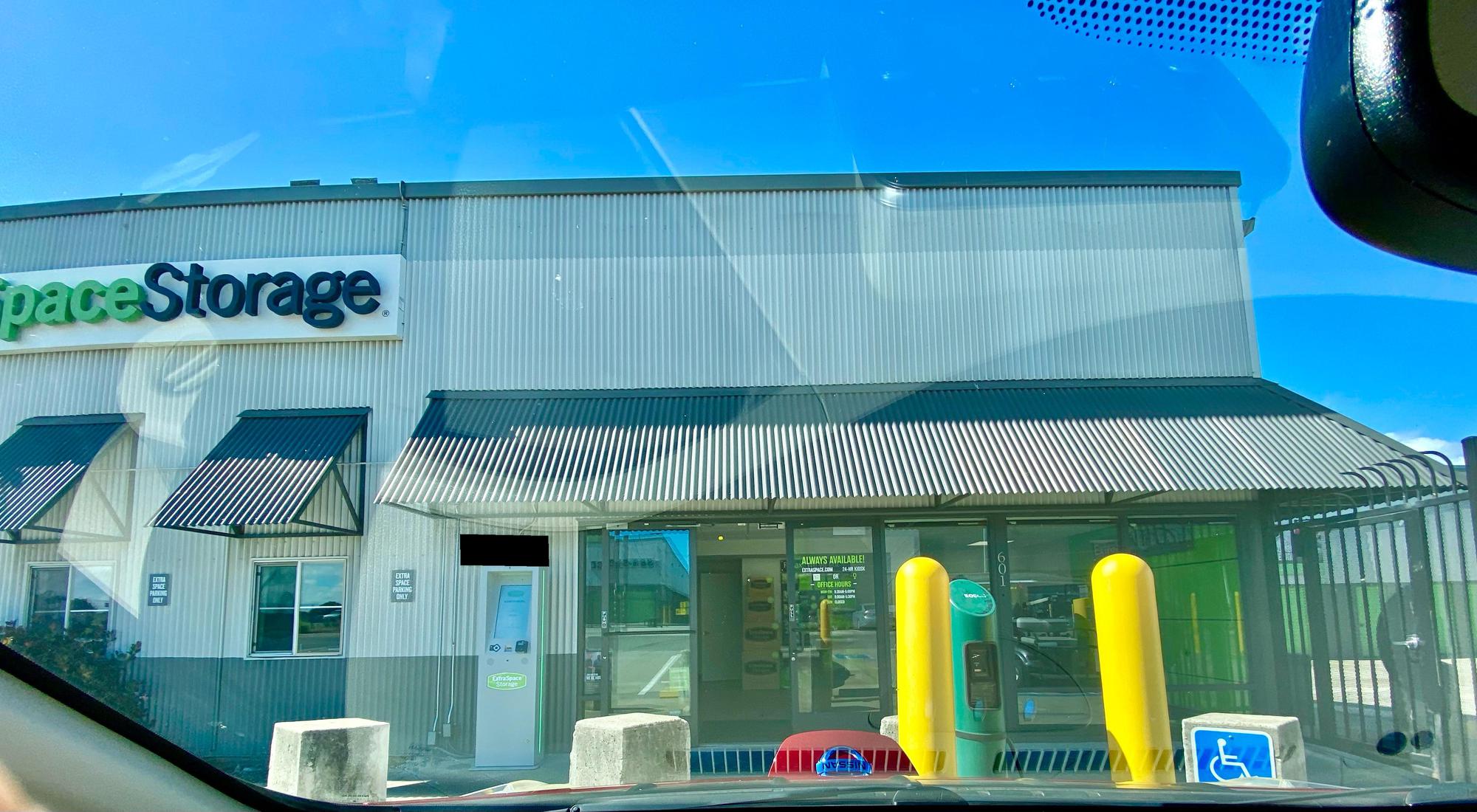 Extra Space Storage Berkeley, CA EV Station