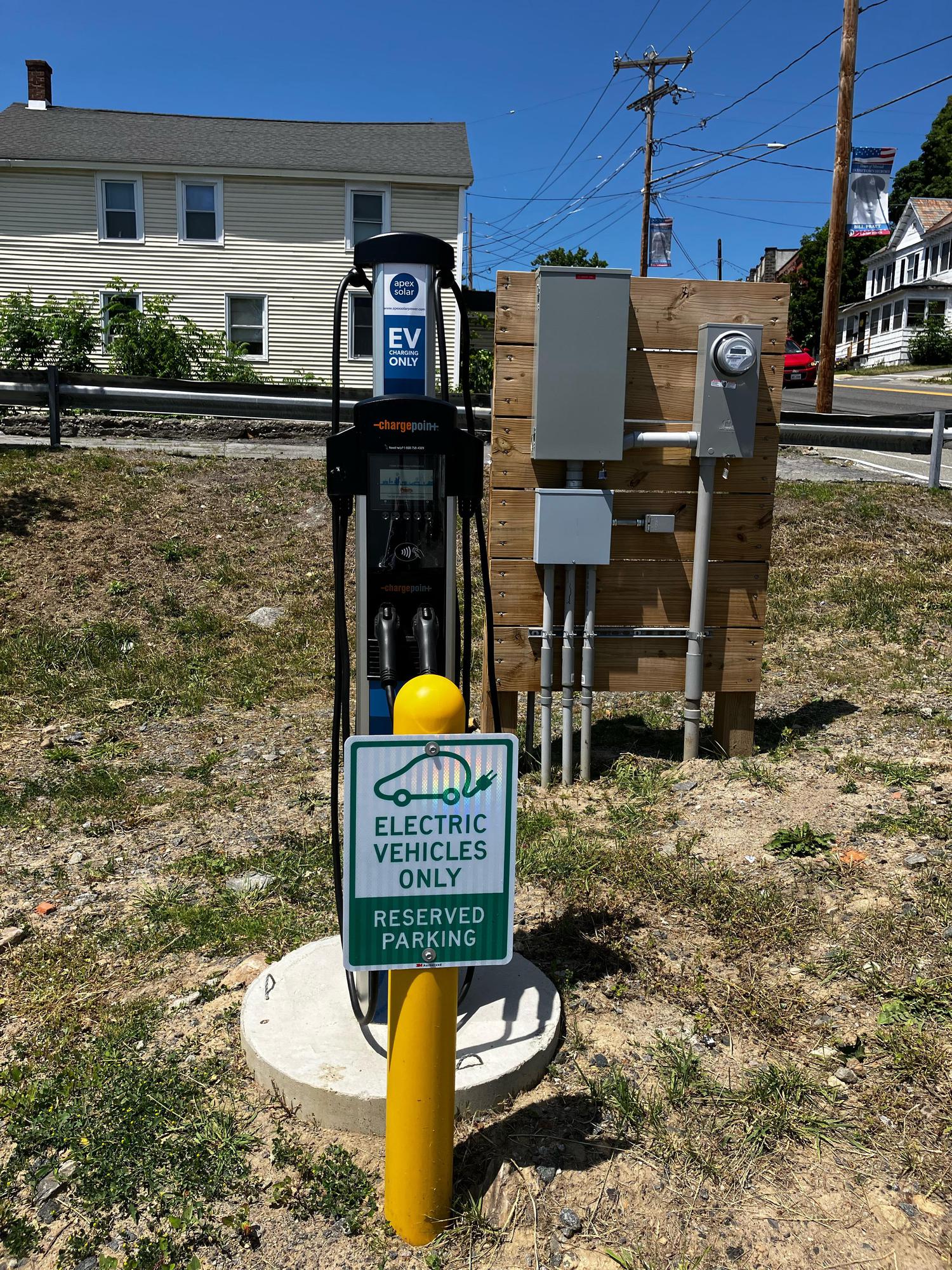 Port Henry Post Office Port Henry, NY EV Station