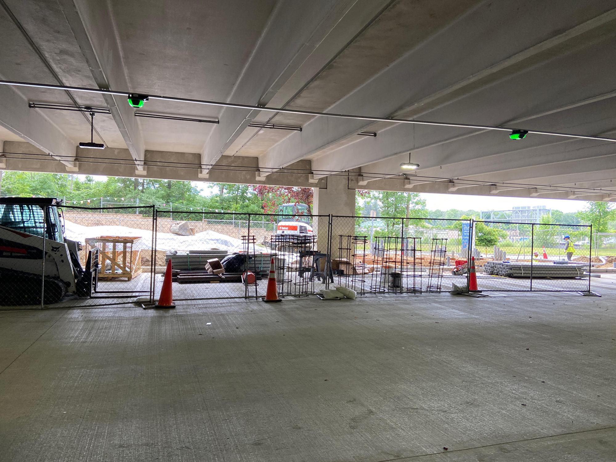 Woodbury Common Premium Outlets (1) Woodbury, NY EV Station