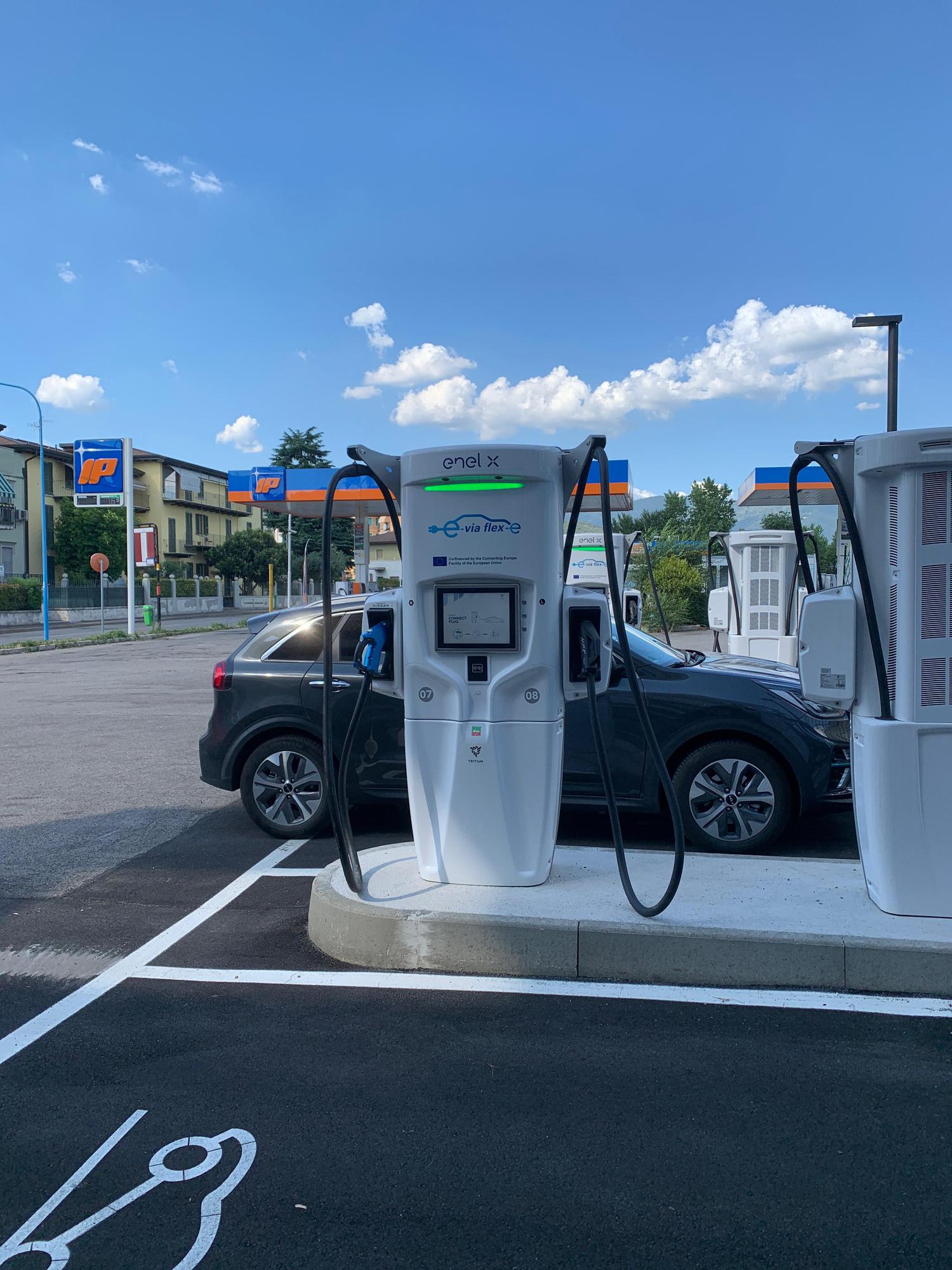 Distributore IP Brescia, Lombardia EV Station