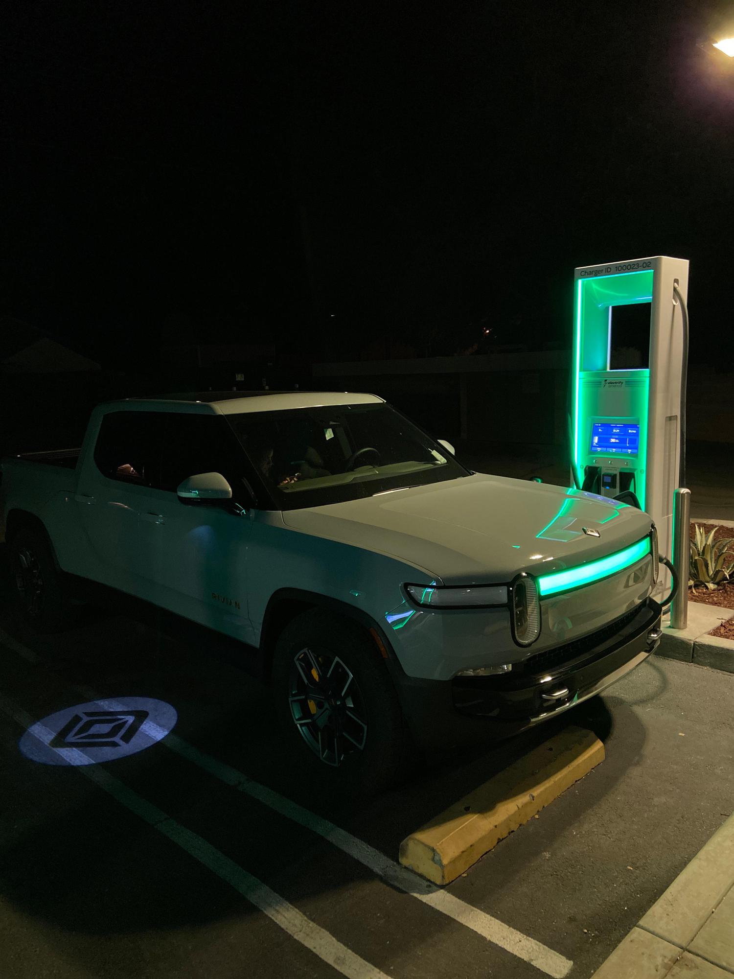 Paso Robles Bank of America Paso Robles, CA EV Station