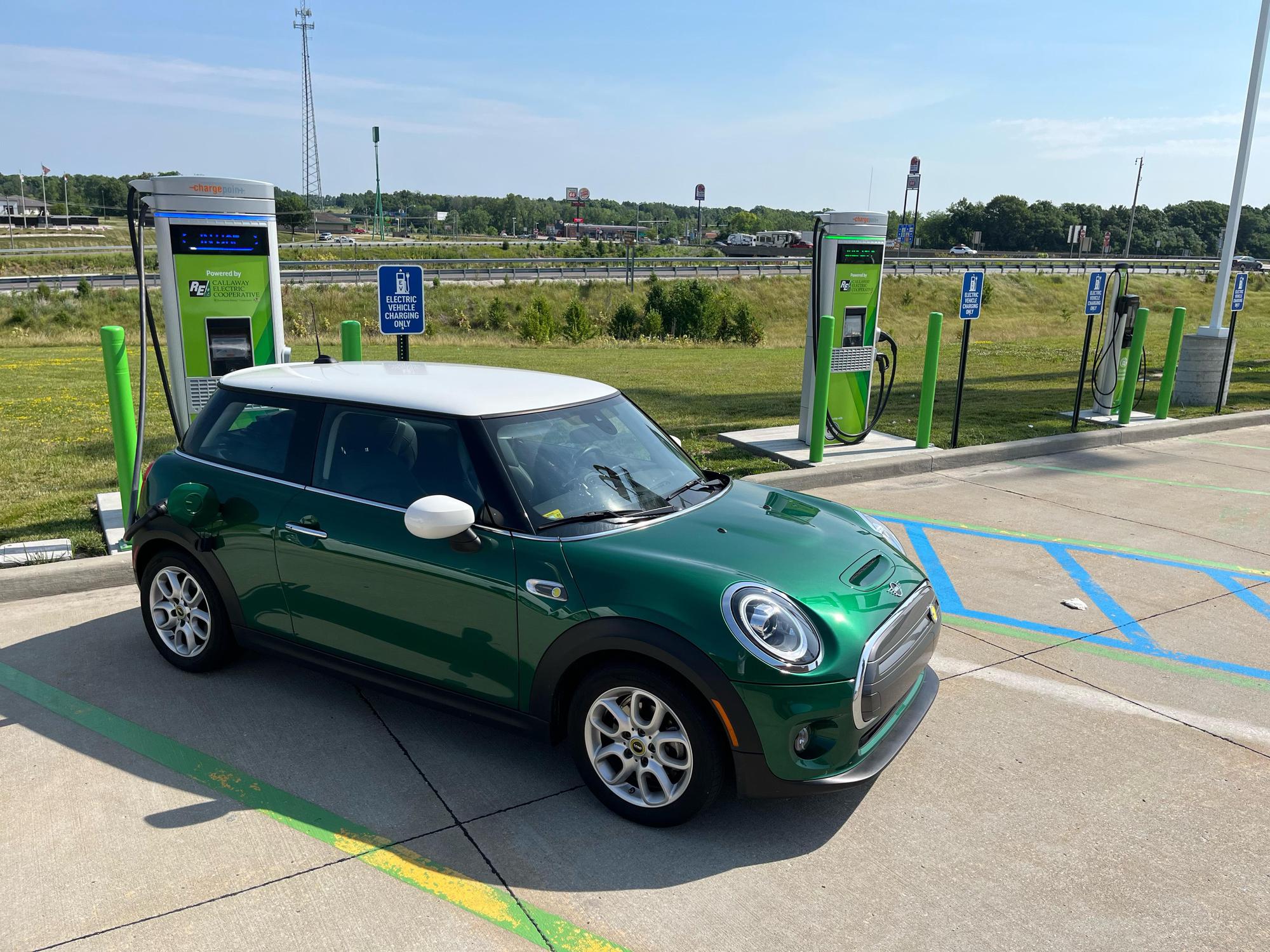 FastLane Kingdom City Kingdom City, MO EV Station