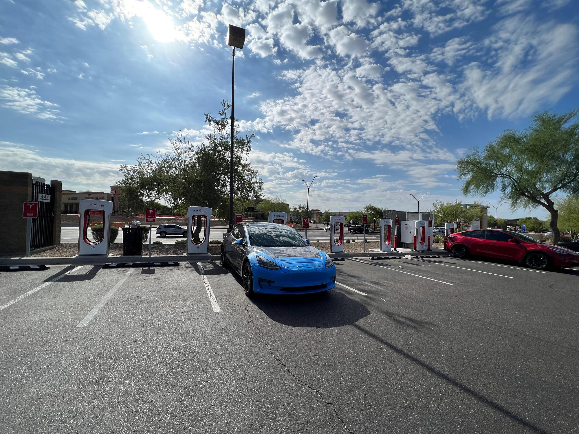 Sundance Towne Center Carl’s Jr. Buckeye, AZ EV Station