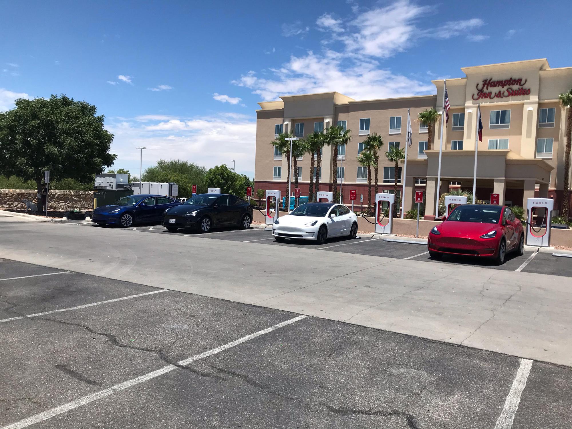 Rudy's Country Store & BBQ El Paso, TX EV Station
