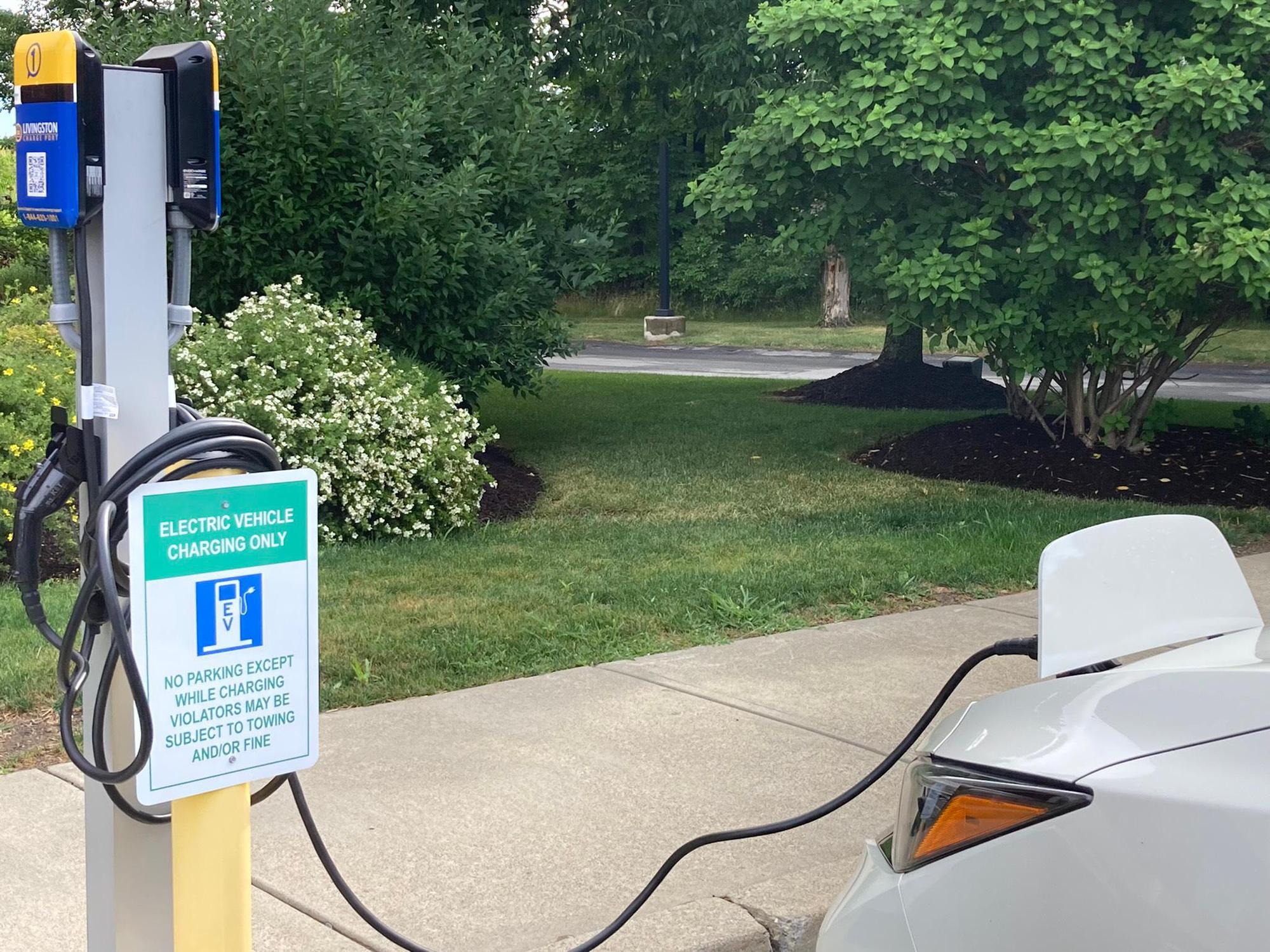 Hyatt Place Saratoga/Malta Ballston Spa, NY EV Station