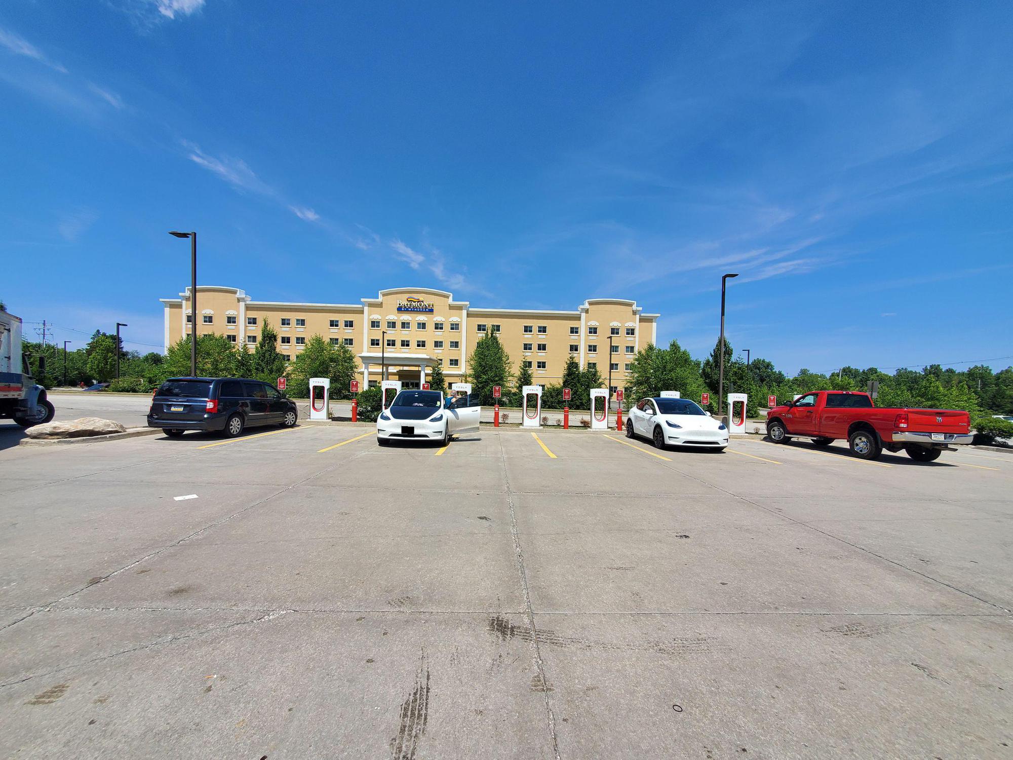 Sheetz Erie, PA EV Station