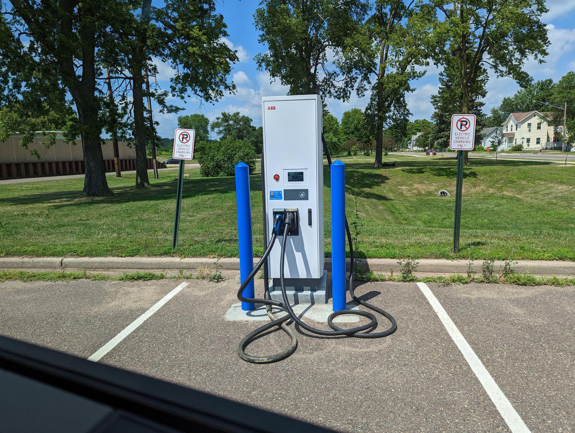 Downtown Eau Claire Eau Claire, WI EV Station