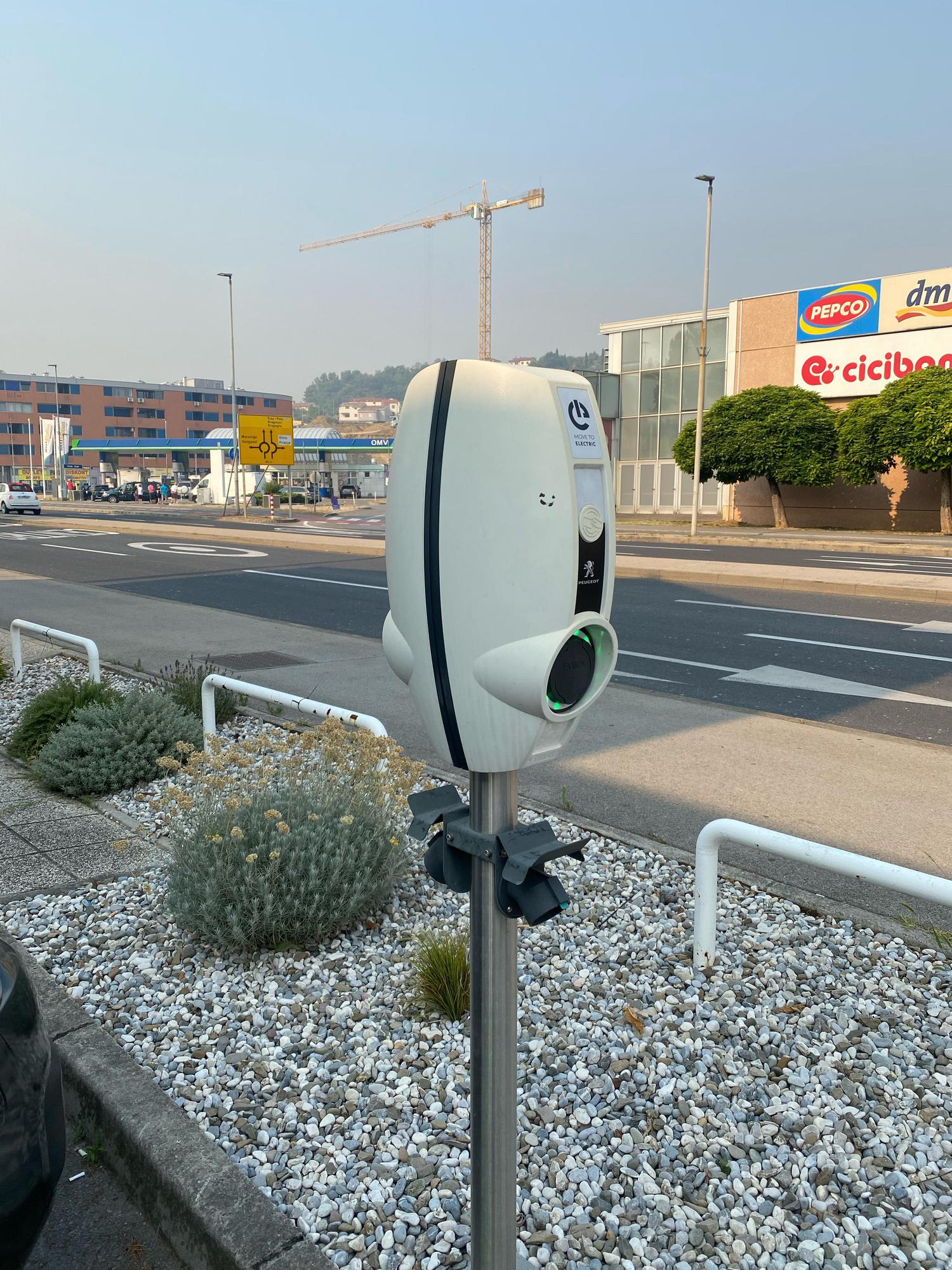 Istra Avto | Šmarska cesta 5a, 6000 Koper - Capodistria, Slovenia | EV ...