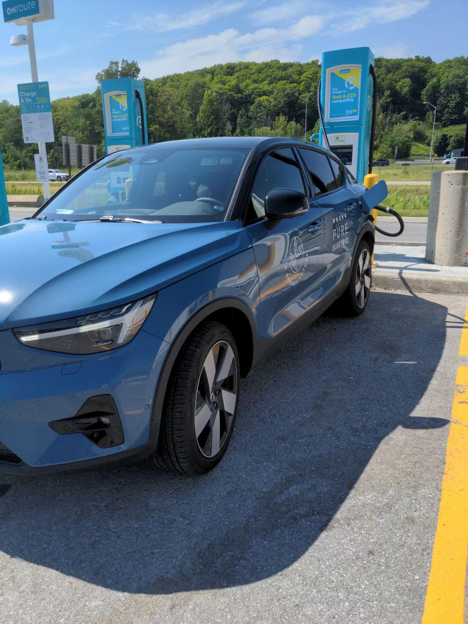 ONroute Trenton South 401 Eastbound Brighton, ON EV Station