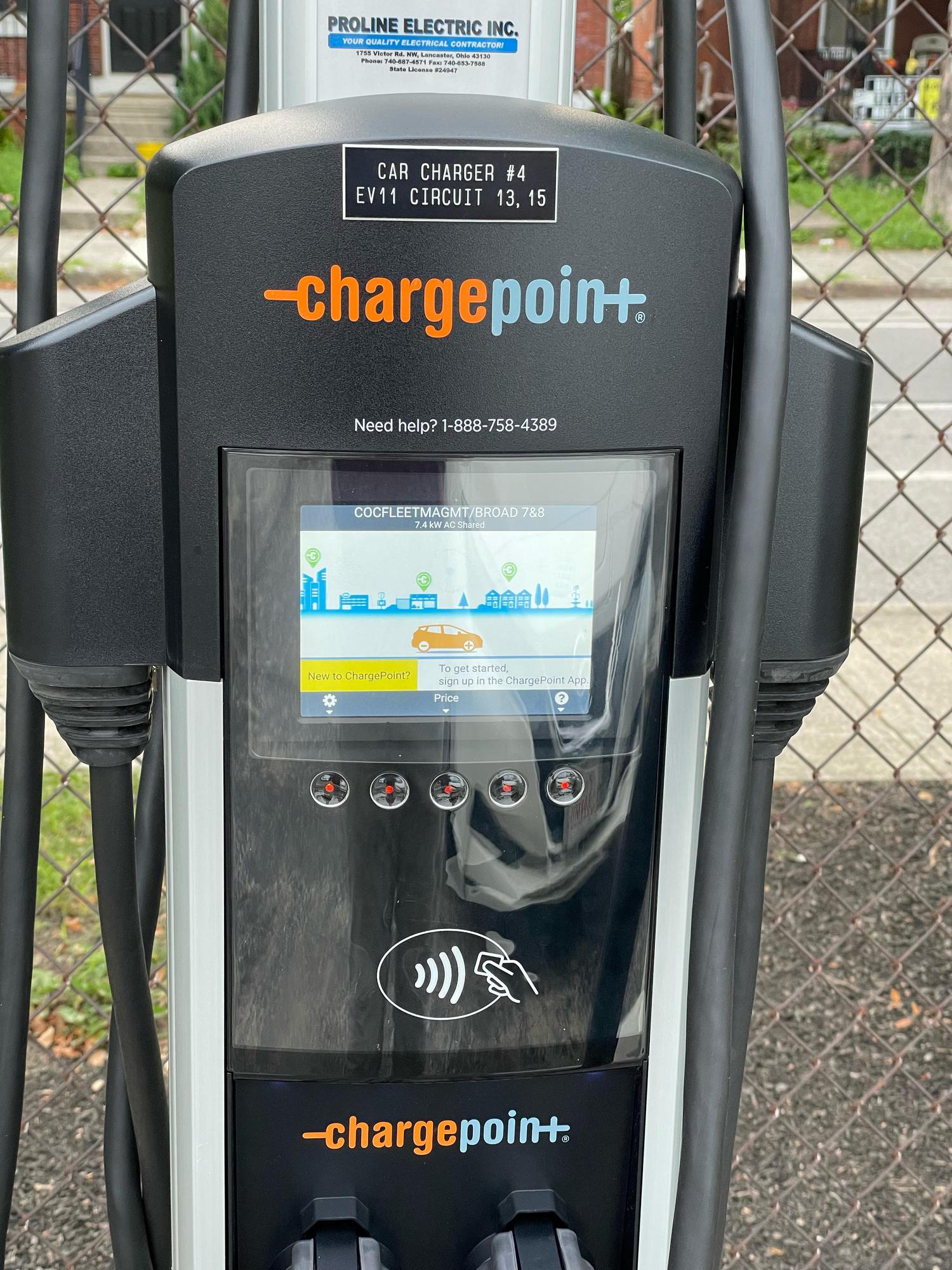 E Broad St Parking Lot Columbus, OH EV Station