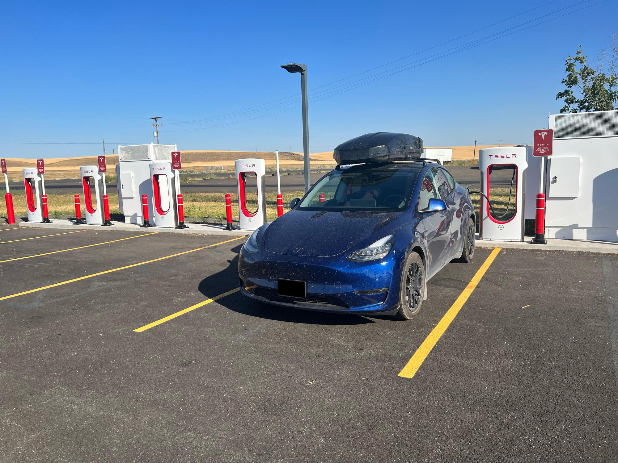 Big B Truck Stop Sprague, WA EV Station