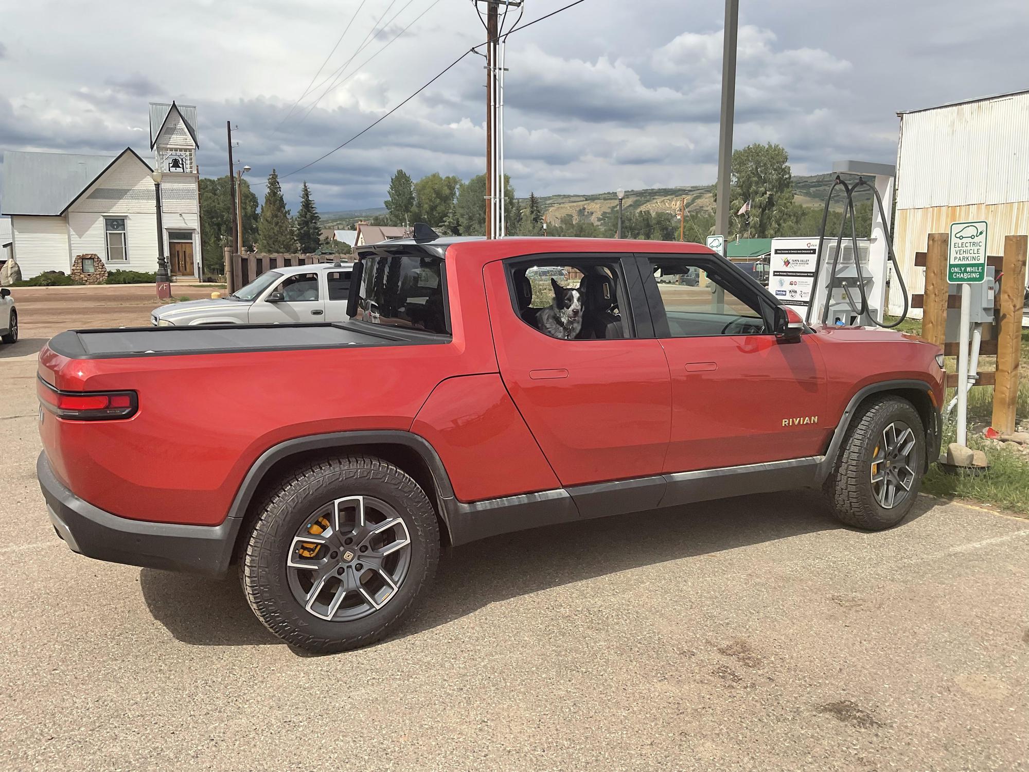 Penny's Diner Yampa, CO EV Station