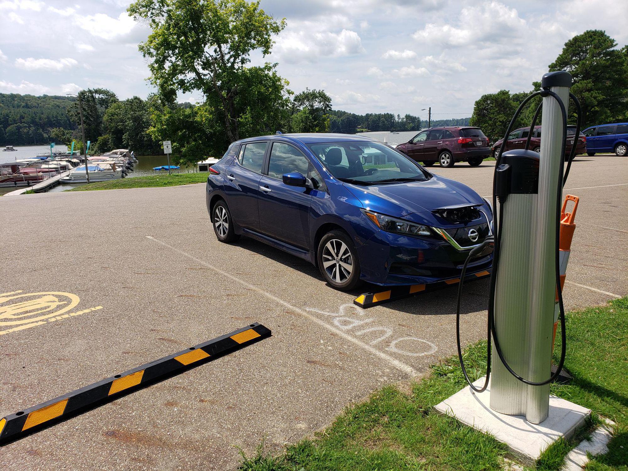 Atwood Dock Marina & Grill Dellroy, OH EV Station