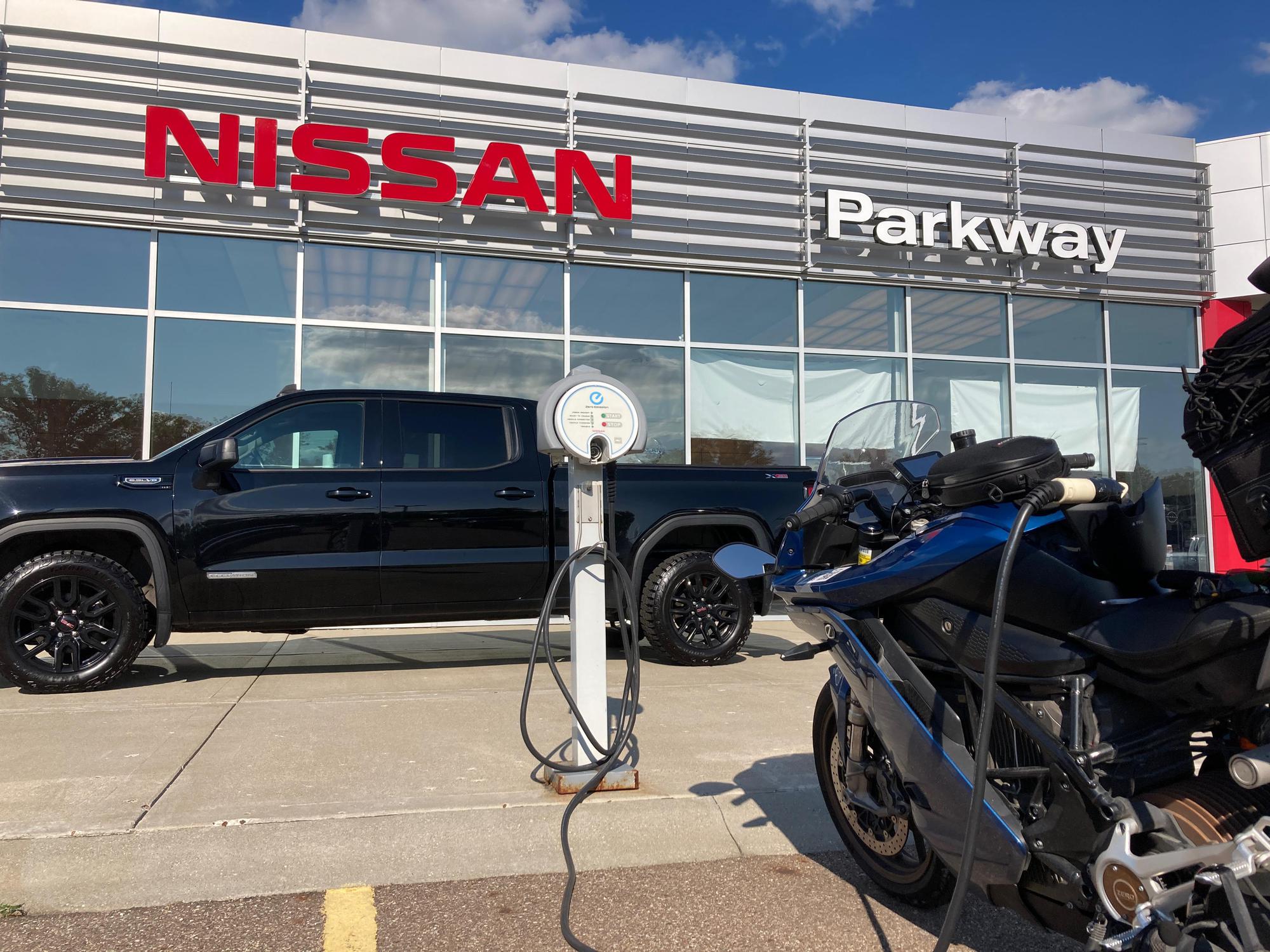 Parkway Nissan Dover, OH EV Station